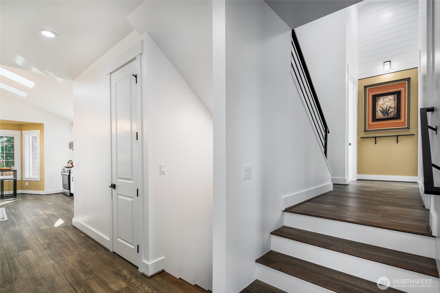 Mountlake Terrace, Washington, 98043, United States, 4 Bedrooms Bedrooms, ,3 BathroomsBathrooms,Residential,Active,1952616