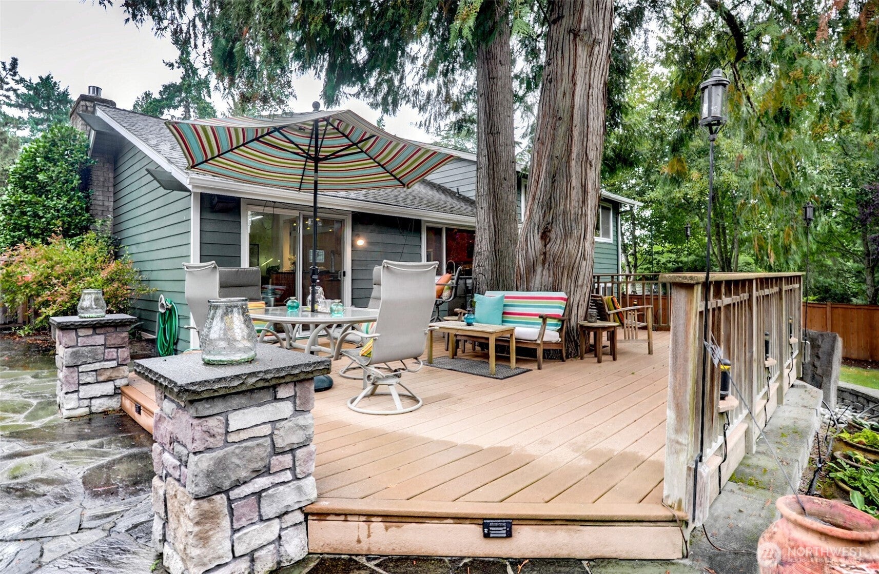 Redmond, Washington, 98052, United States, 4 Bedrooms Bedrooms, ,3 BathroomsBathrooms,Residential,Active,1863316