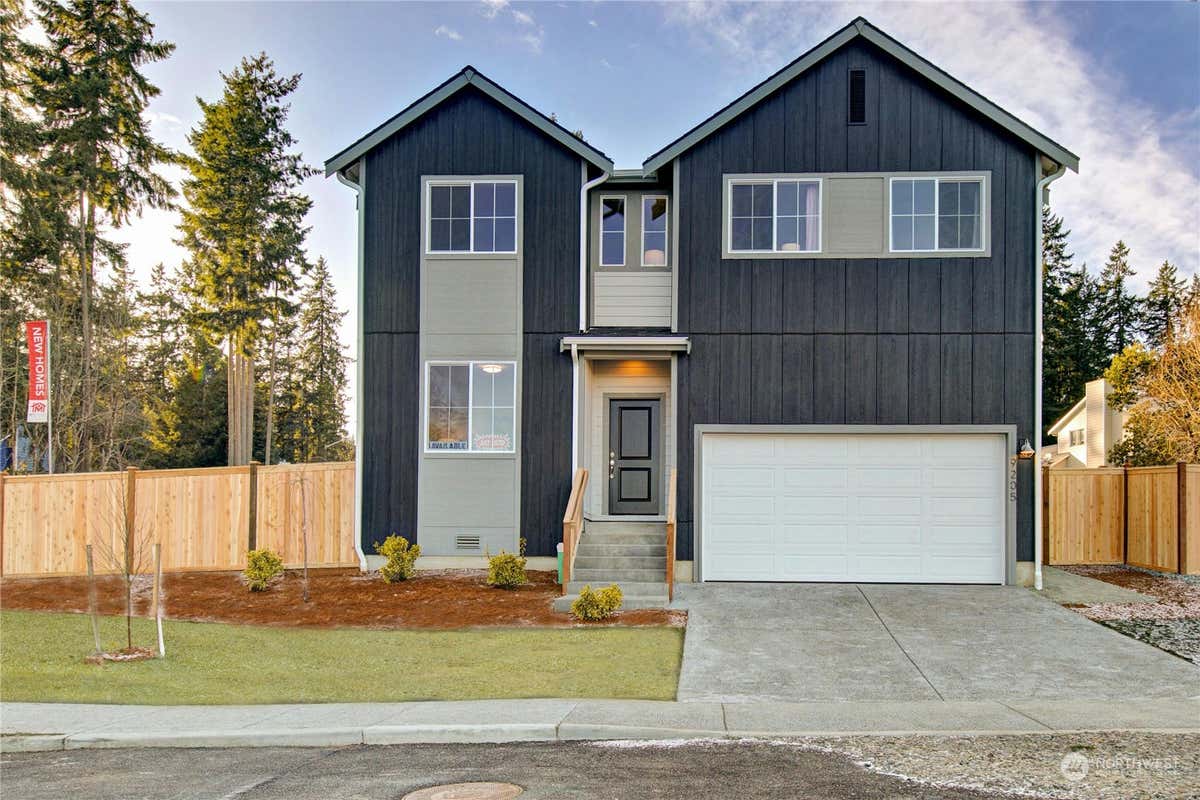 7617 PICASSO CIRCLE NE, BREMERTON, WA 98311, photo 1 of 39