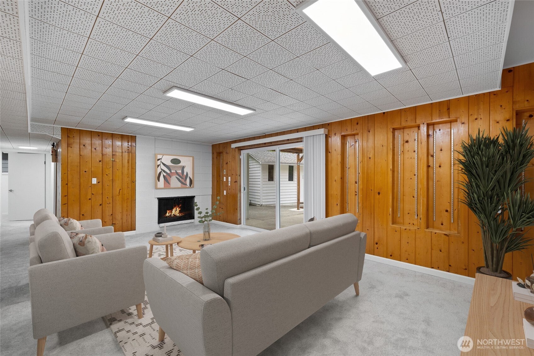 Bellevue, Washington, 98008, United States, 4 Bedrooms Bedrooms, ,2 BathroomsBathrooms,Residential,Active,1943800