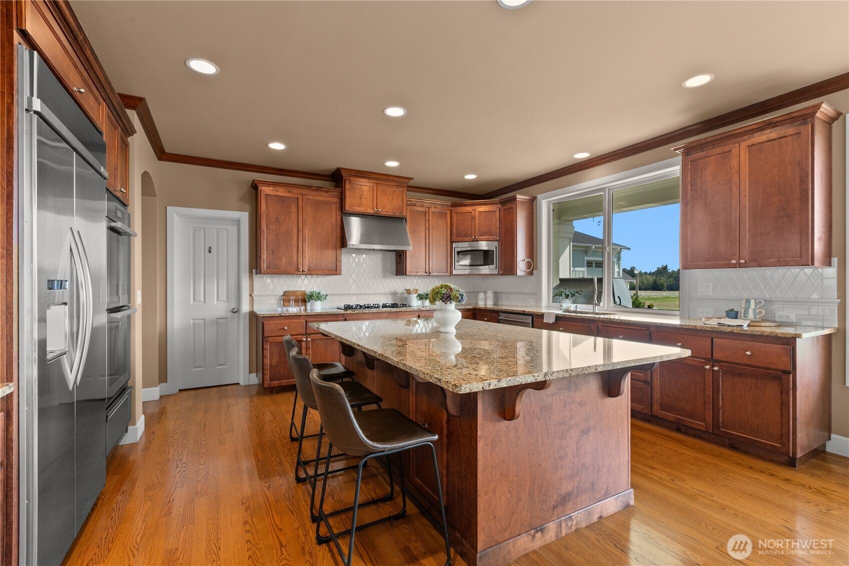 Burlington, Washington, 98233, United States, 4 Bedrooms Bedrooms, ,3 BathroomsBathrooms,Residential,Active,1944052