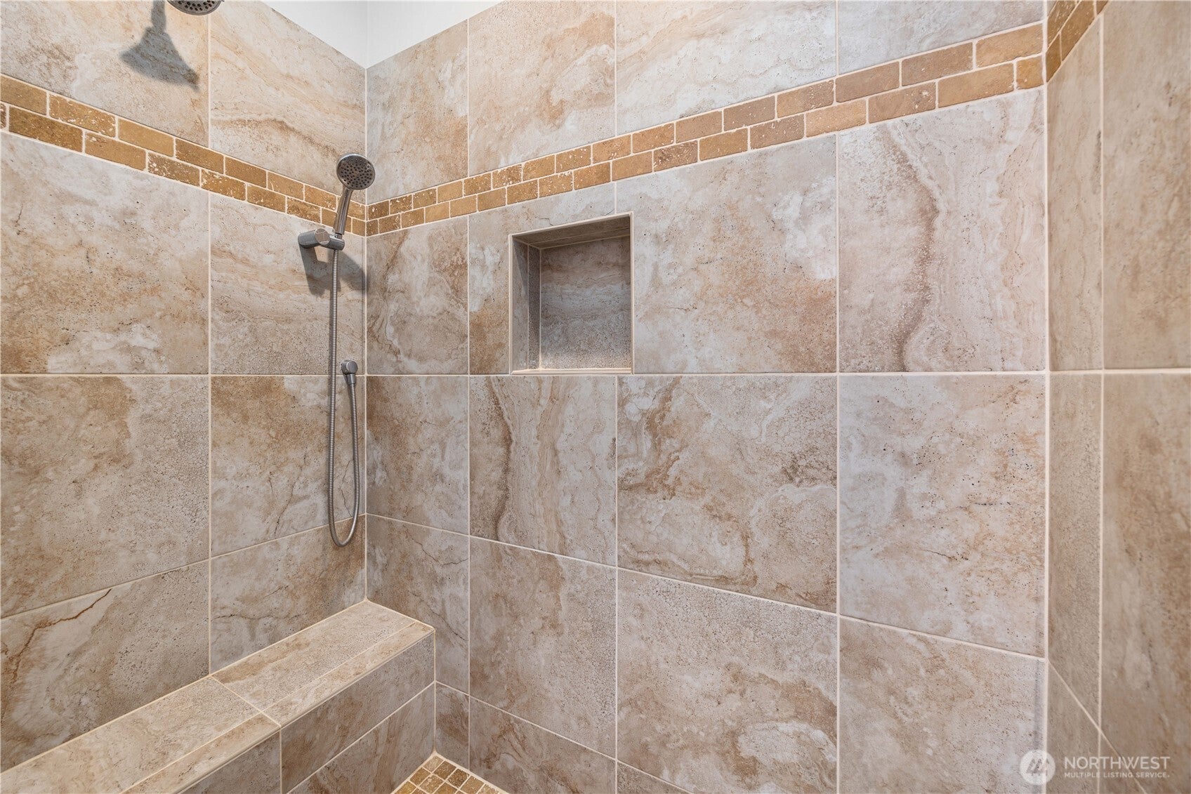 Orondo, Washington, 98843, United States, 3 Bedrooms Bedrooms, ,4 BathroomsBathrooms,Residential,Active,1823970