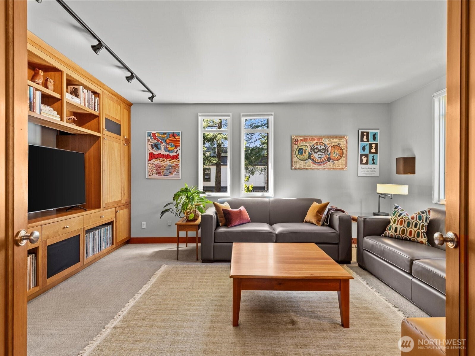 Kirkland, Washington, 98033, United States, ,3 BathroomsBathrooms,Residential,Pending,1852749