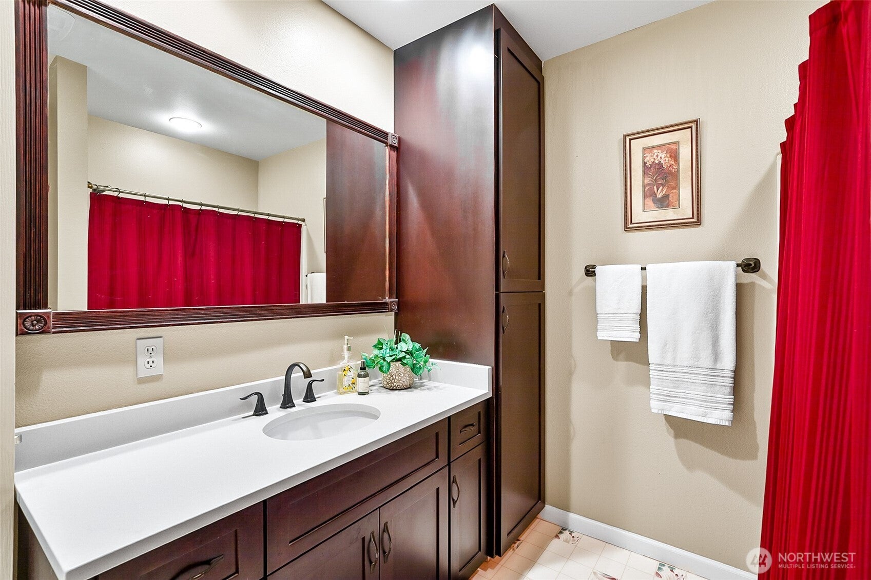 Camano Island, Washington, 98282, United States, 3 Bedrooms Bedrooms, ,3 BathroomsBathrooms,Residential,Active,1862878