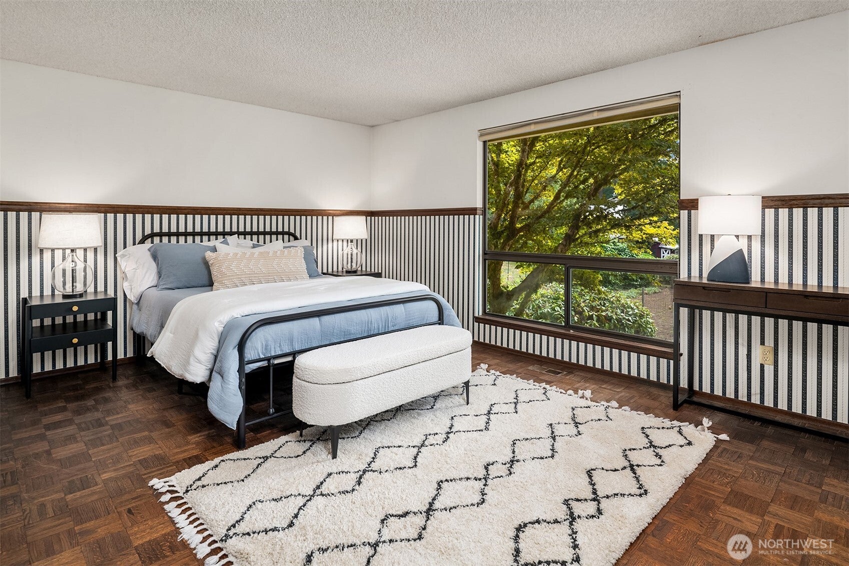 Duvall, Washington, 98019, United States, 4 Bedrooms Bedrooms, ,4 BathroomsBathrooms,Residential,Active,1943766