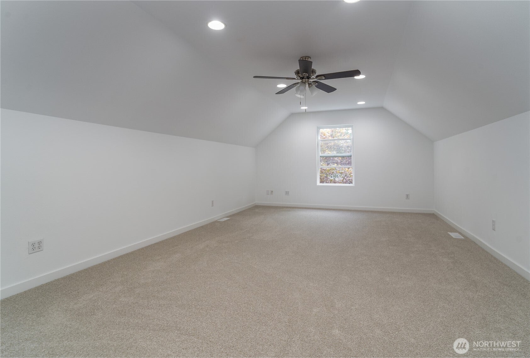 Lacey, Washington, 98516, United States, 4 Bedrooms Bedrooms, ,3 BathroomsBathrooms,Residential,Active,2008328