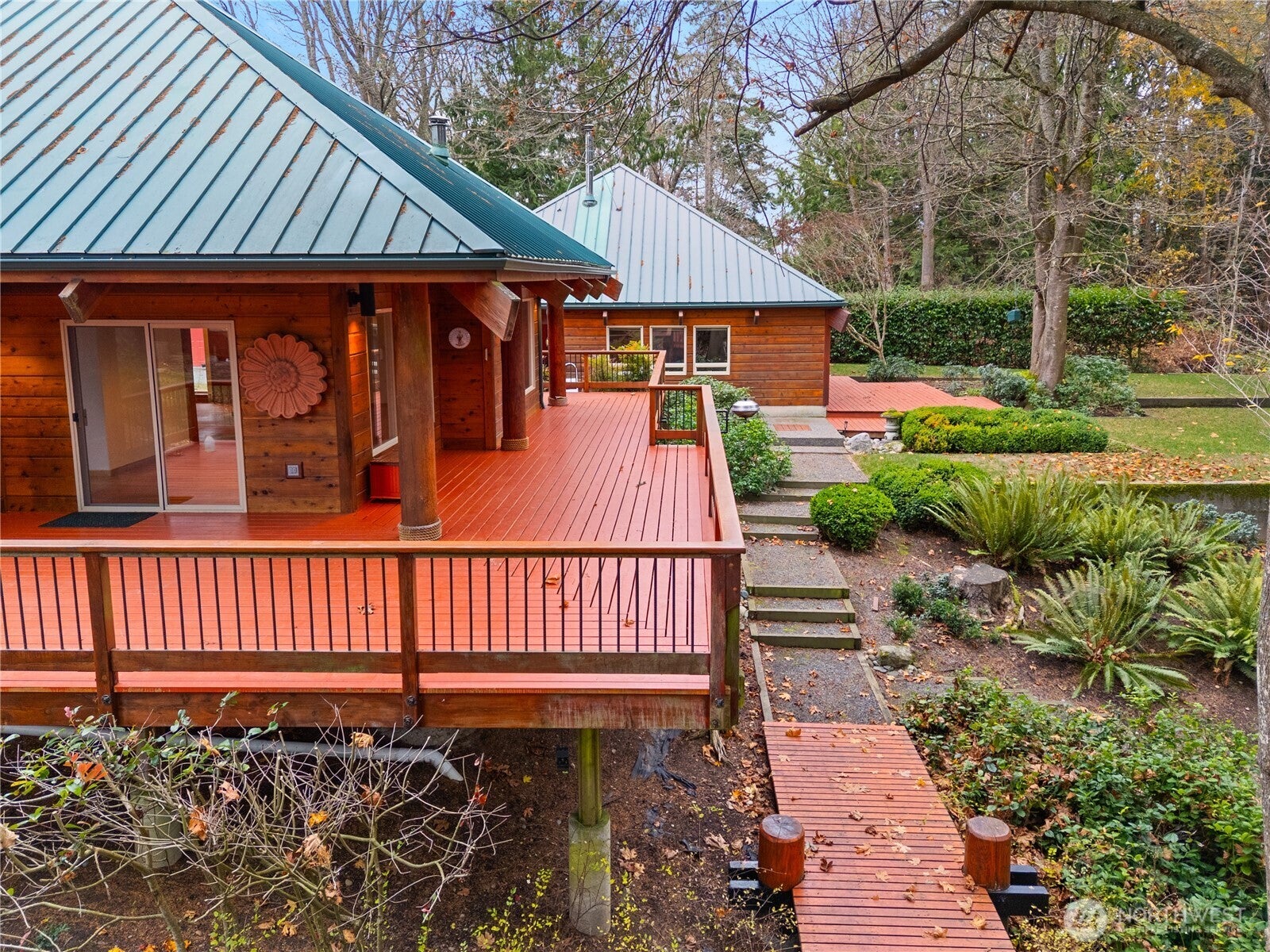 Anacortes, Washington, 98221, United States, 2 Bedrooms Bedrooms, ,3 BathroomsBathrooms,Residential,Active,1997600