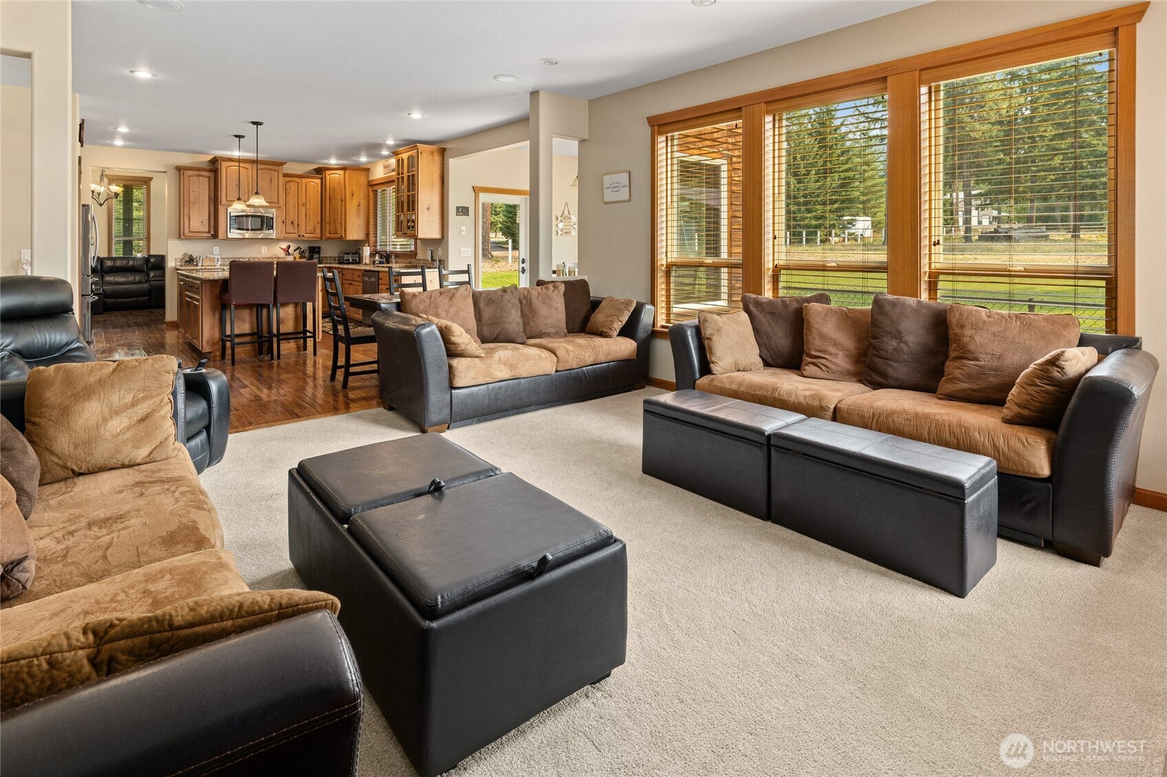 Cle Elum, Washington, 98922, United States, 4 Bedrooms Bedrooms, ,3 BathroomsBathrooms,Residential,Active,1944053
