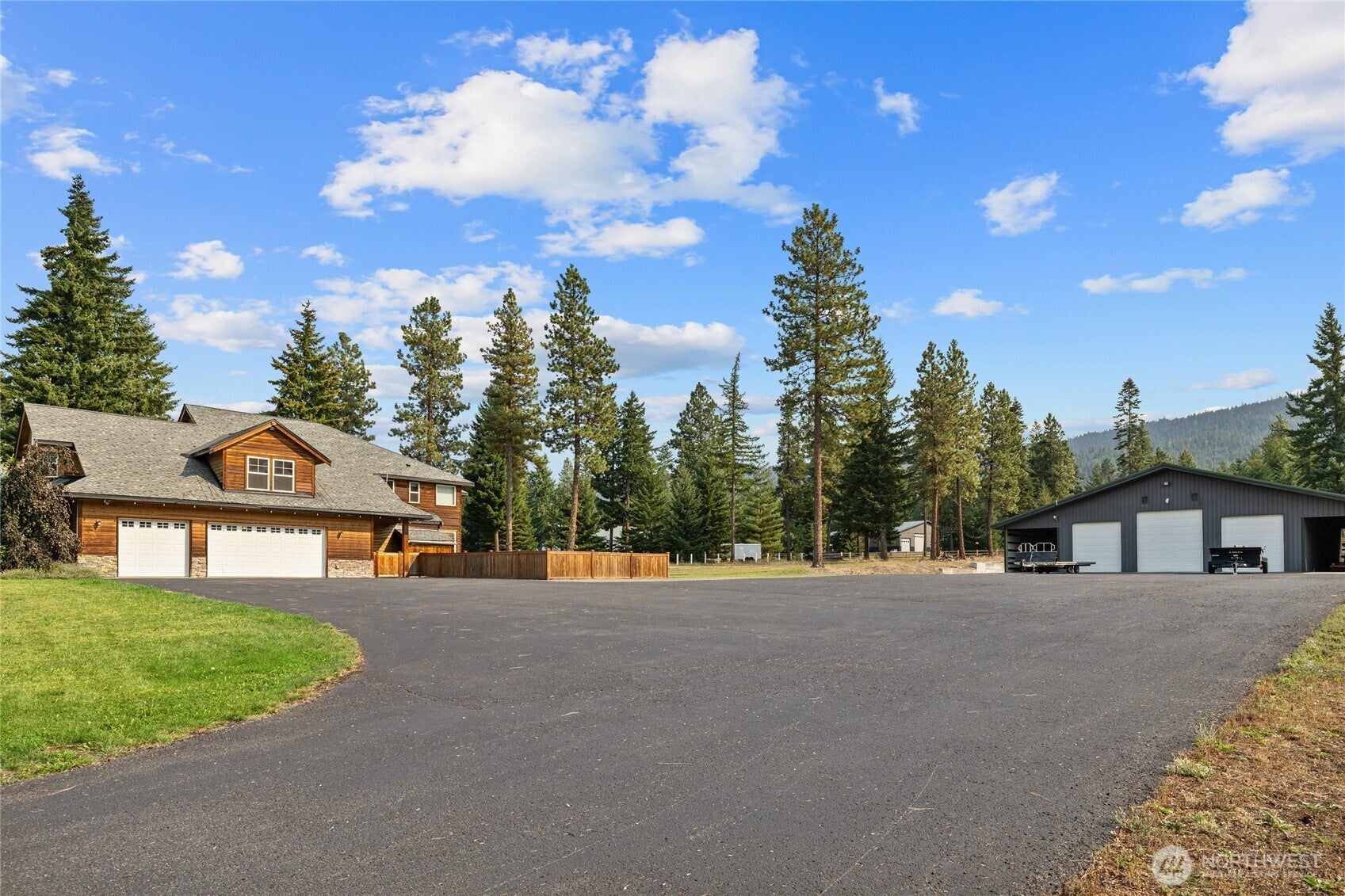 Cle Elum, Washington, 98922, United States, 4 Bedrooms Bedrooms, ,3 BathroomsBathrooms,Residential,Active,1944053