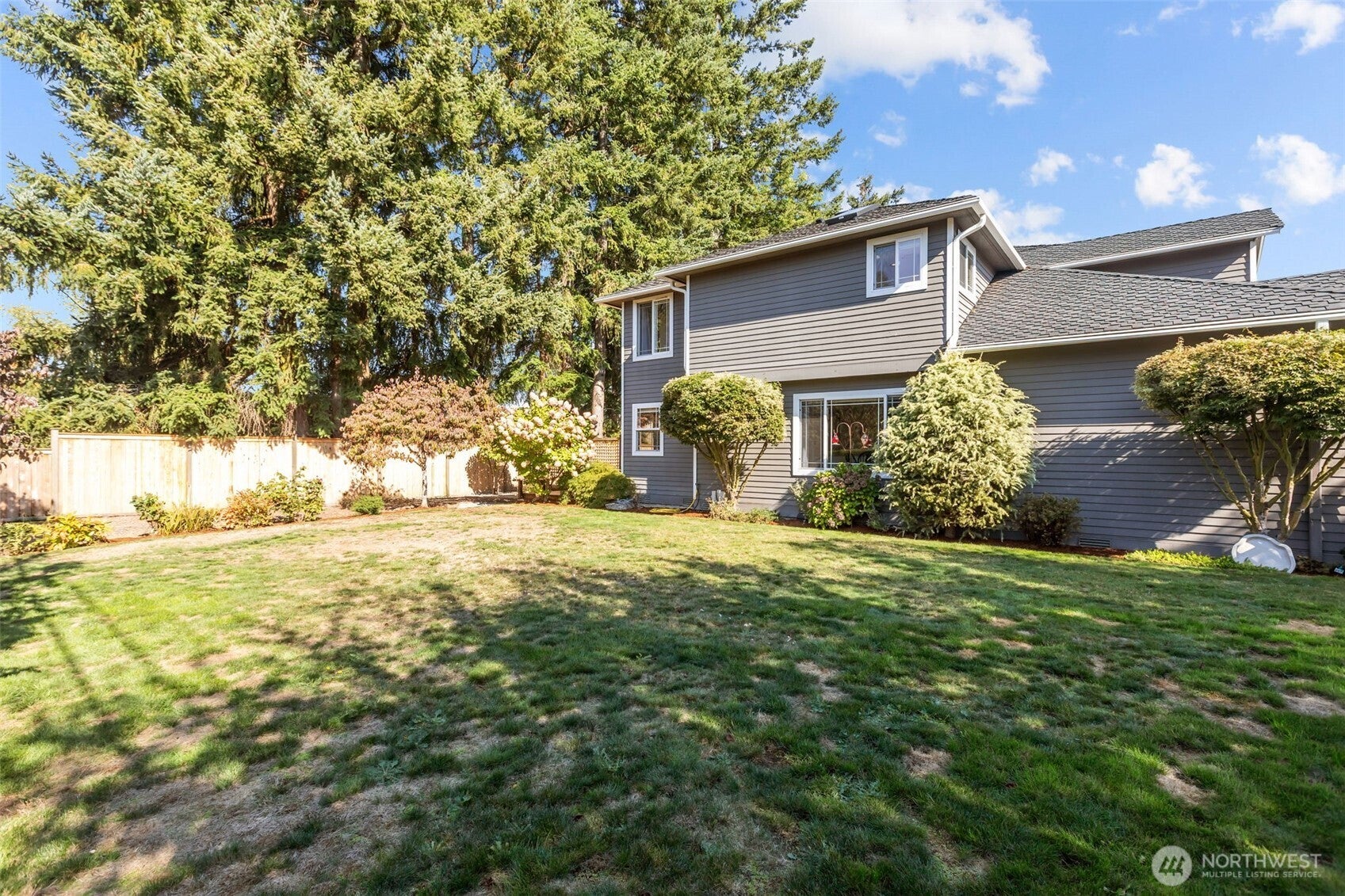 Snohomish, Washington, 98290, United States, 4 Bedrooms Bedrooms, ,3 BathroomsBathrooms,Residential,Active,1960119