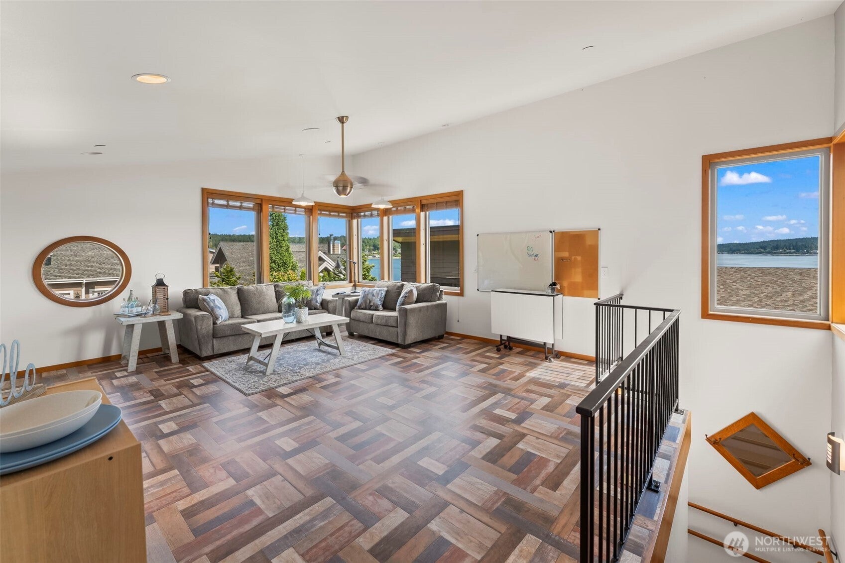 Gig Harbor, Washington, 98335, United States, 3 Bedrooms Bedrooms, ,5 BathroomsBathrooms,Residential,Active,1849190