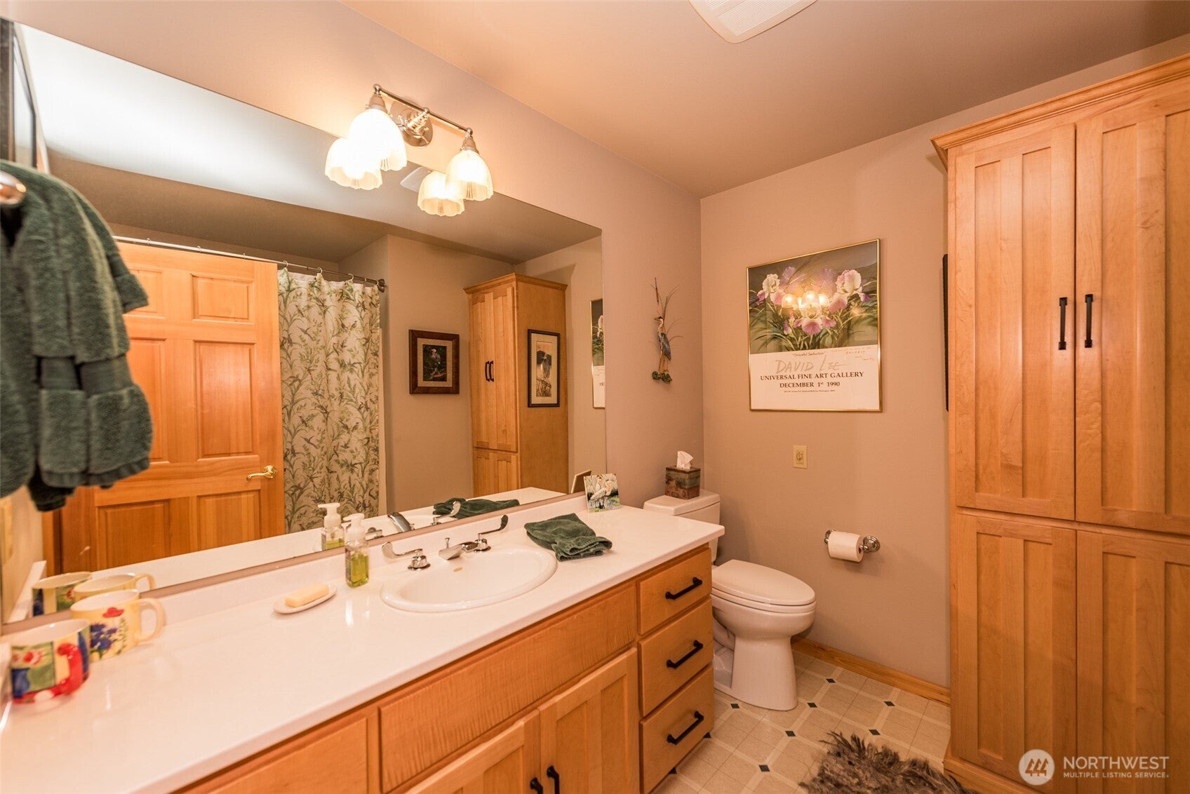 Port Angeles, Washington, 98362, United States, ,4 BathroomsBathrooms,Residential,Active,1726775
