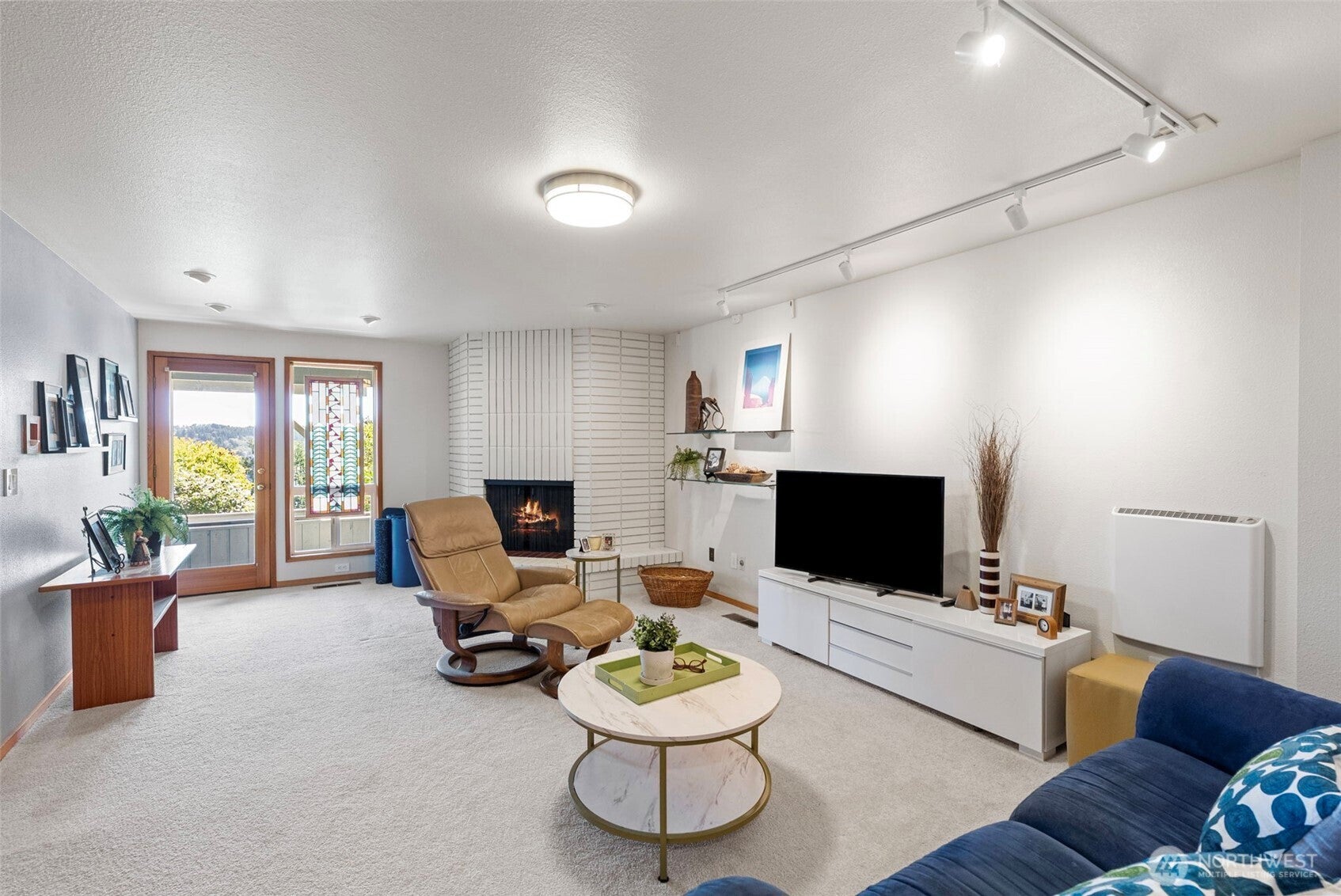 Gig Harbor, Washington, 98335, United States, 2 Bedrooms Bedrooms, ,4 BathroomsBathrooms,Residential,Active,1920248