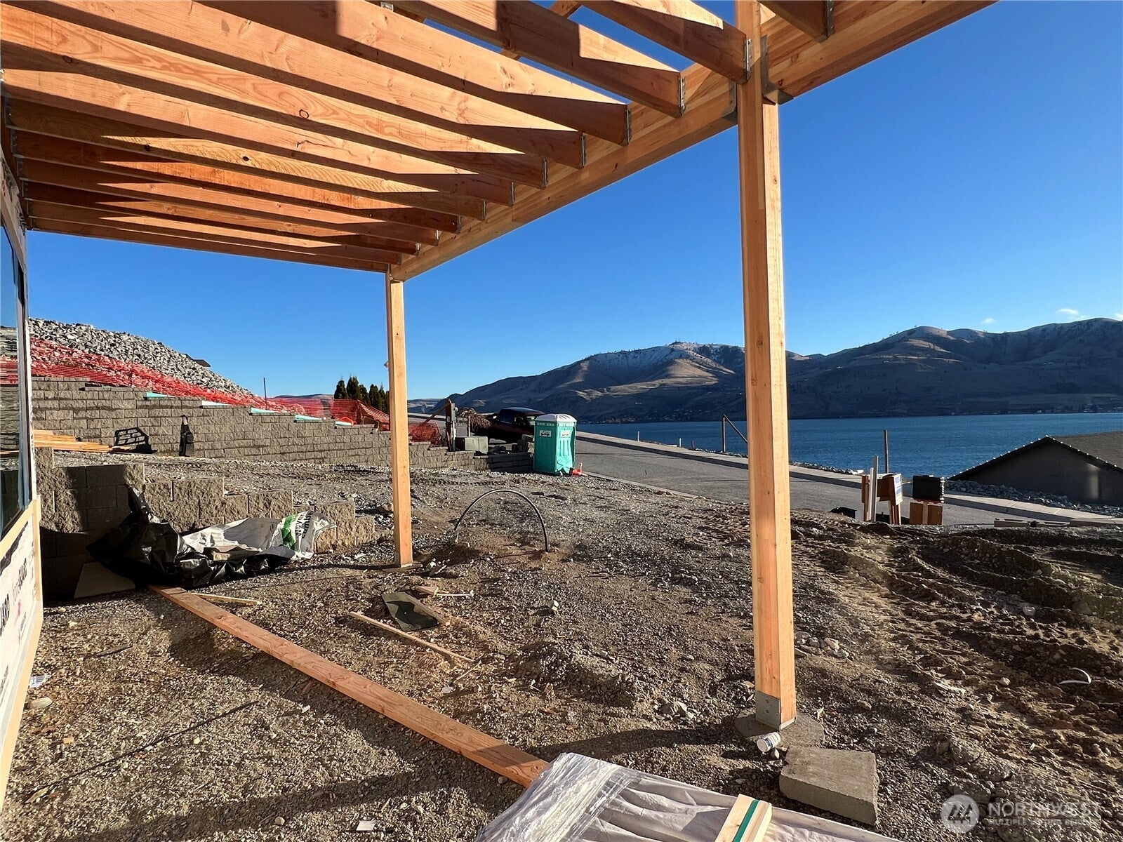 Chelan, Washington, 98816, United States, 5 Bedrooms Bedrooms, ,5 BathroomsBathrooms,Residential,Active,2007254