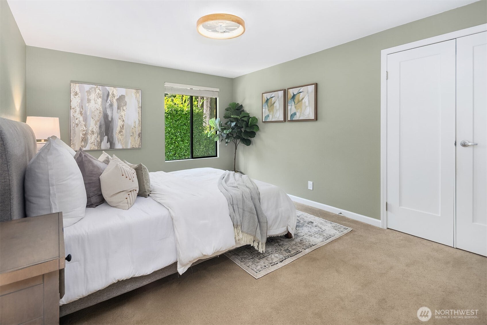 Redmond, Washington, 98052, United States, 3 Bedrooms Bedrooms, ,3 BathroomsBathrooms,Residential,Active,1953712