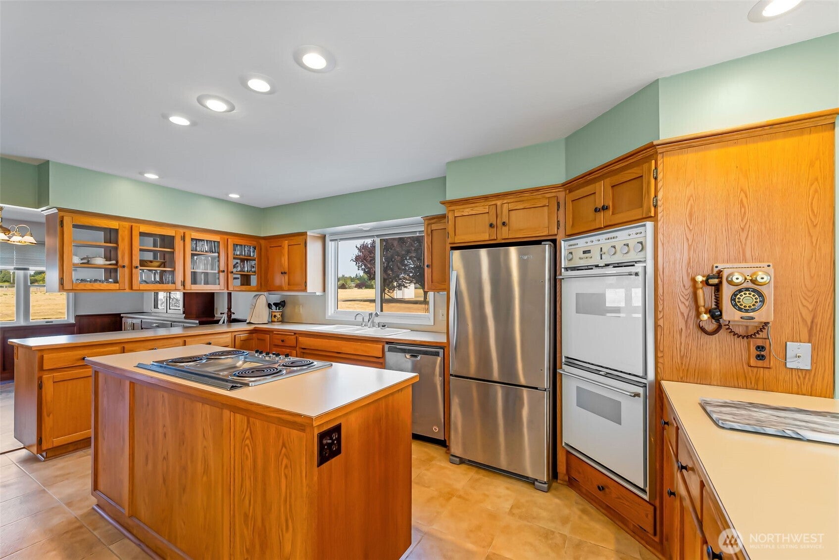 Sequim, Washington, 98382, United States, 3 Bedrooms Bedrooms, ,4 BathroomsBathrooms,Residential,Active,1871579