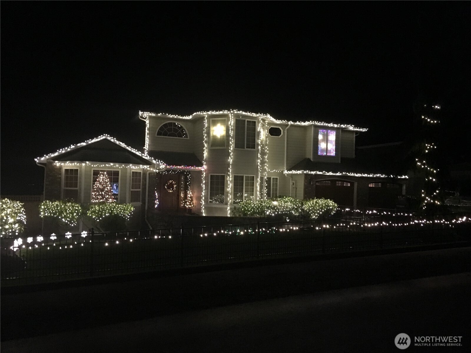 Camano Island, Washington, 98282, United States, 4 Bedrooms Bedrooms, ,3 BathroomsBathrooms,Residential,Active,1973528