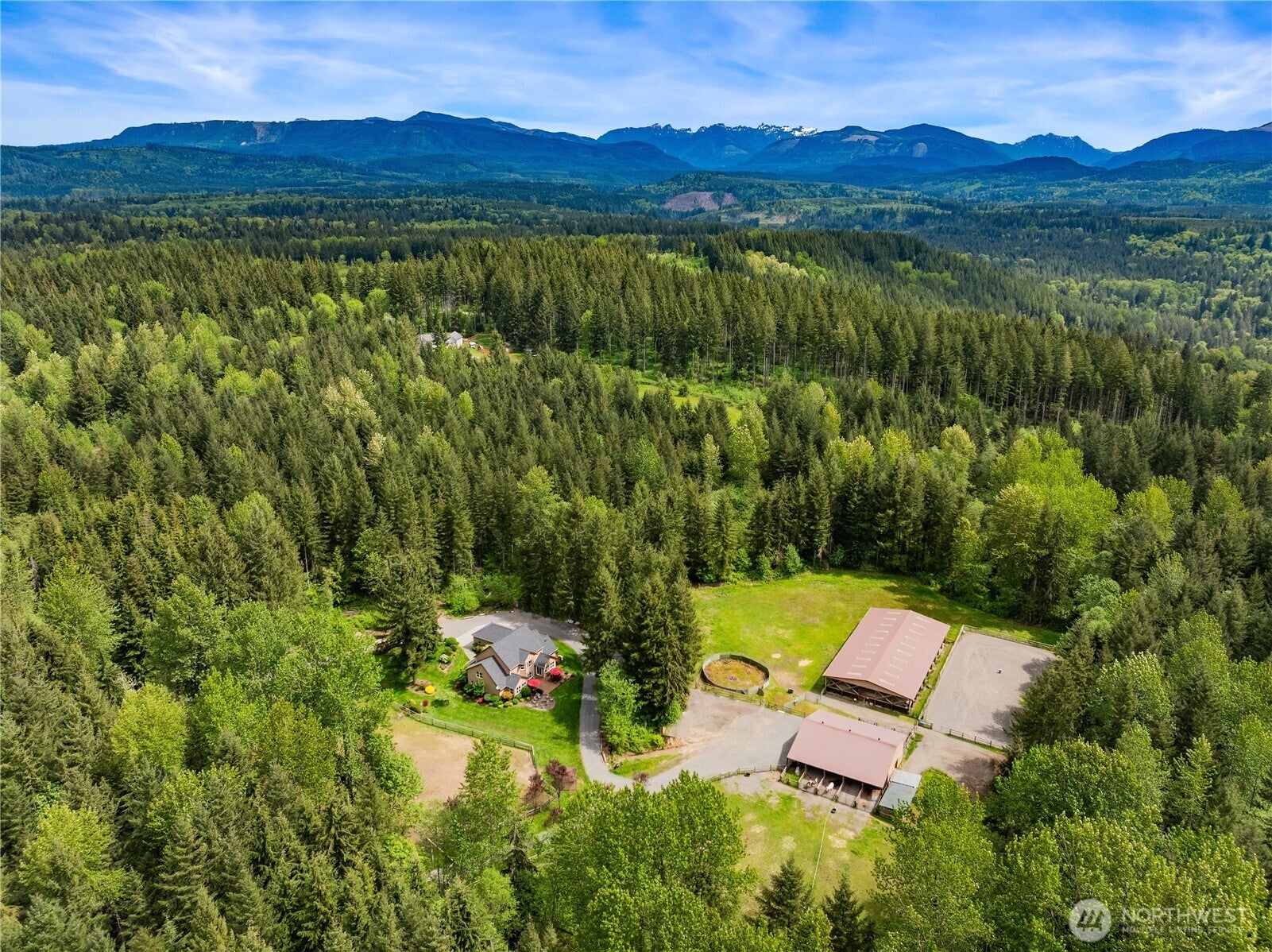 Carnation, Washington, 98014, United States, 4 Bedrooms Bedrooms, ,4 BathroomsBathrooms,Residential,Active,1810418