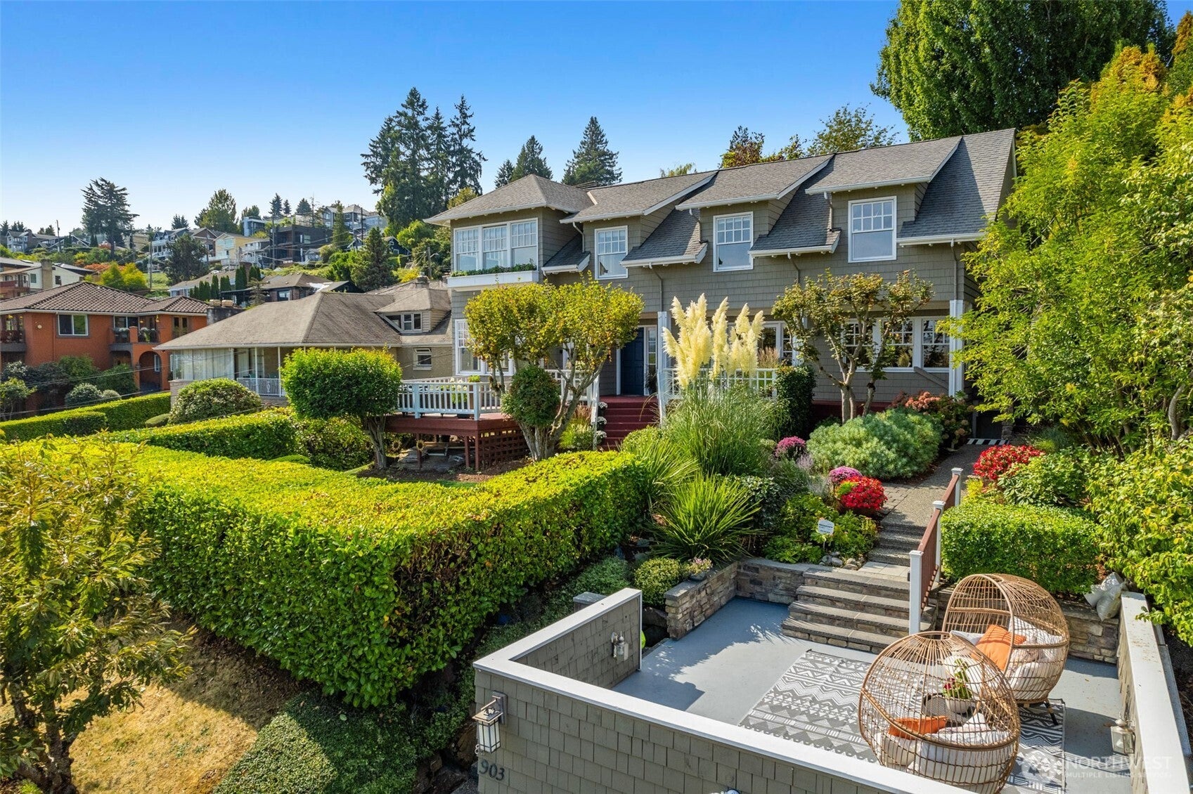 Seattle, Washington, 98144, United States, 5 Bedrooms Bedrooms, ,4 BathroomsBathrooms,Residential,Active,1988732