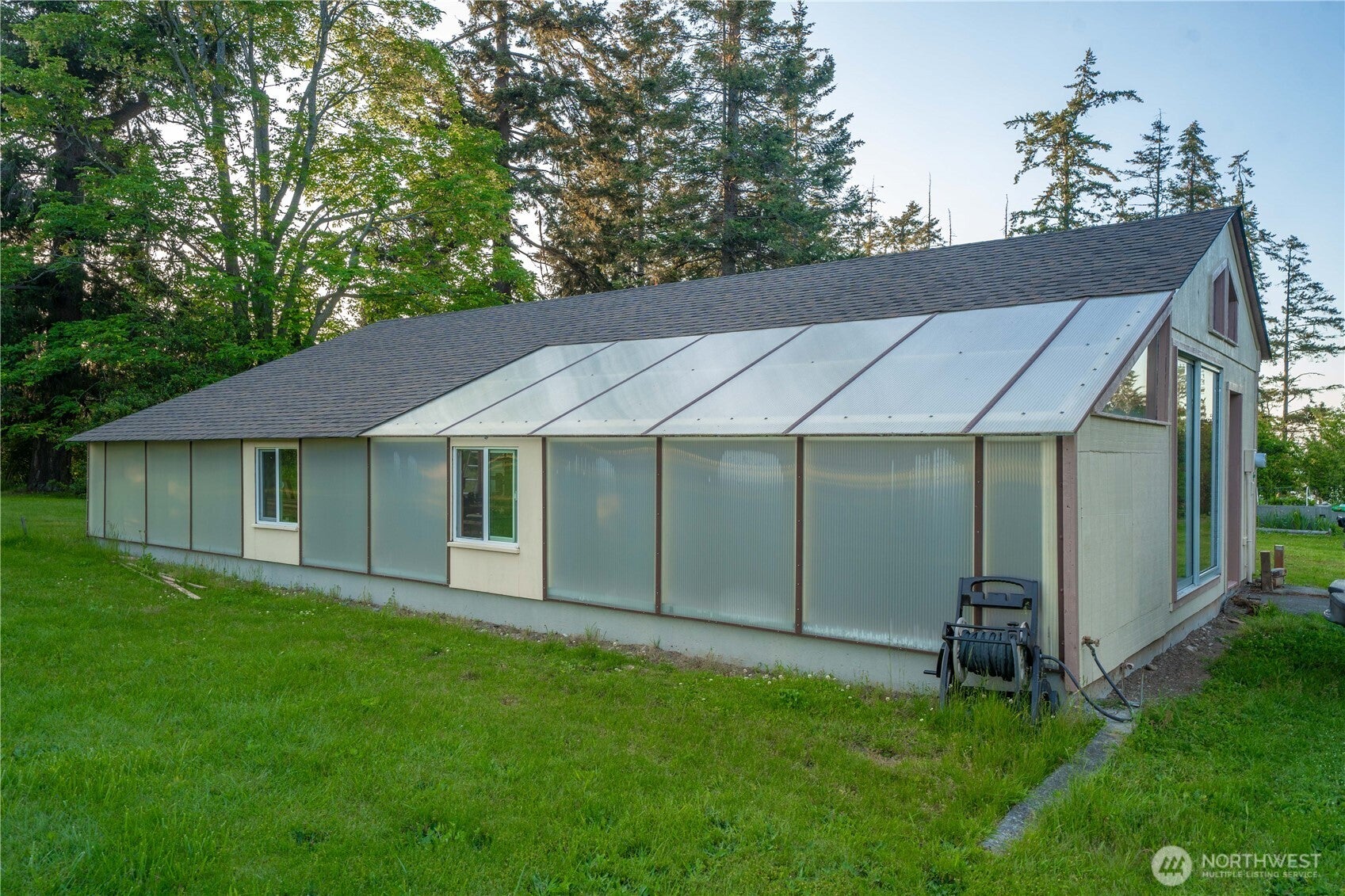 Sequim, Washington, 98382, United States, 3 Bedrooms Bedrooms, ,4 BathroomsBathrooms,Residential,Active,1909617