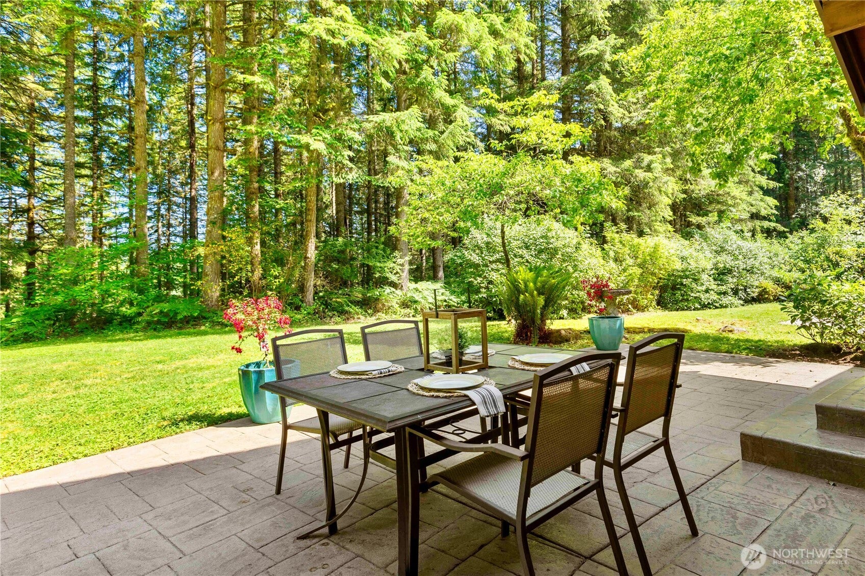 Carnation, Washington, 98014, United States, 3 Bedrooms Bedrooms, ,4 BathroomsBathrooms,Residential,Active,1852686