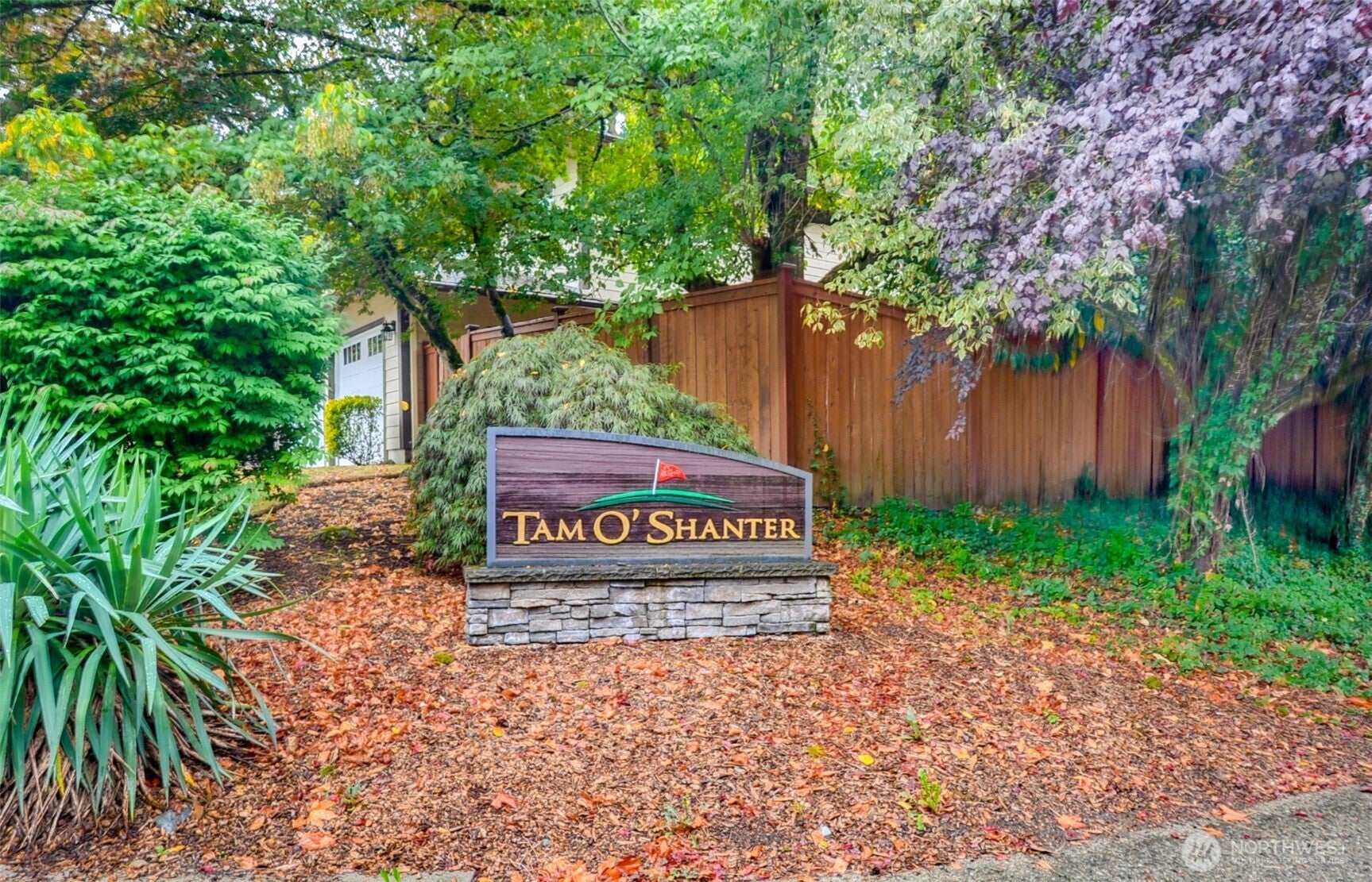 Redmond, Washington, 98052, United States, 5 Bedrooms Bedrooms, ,3 BathroomsBathrooms,Residential,Active,1988724