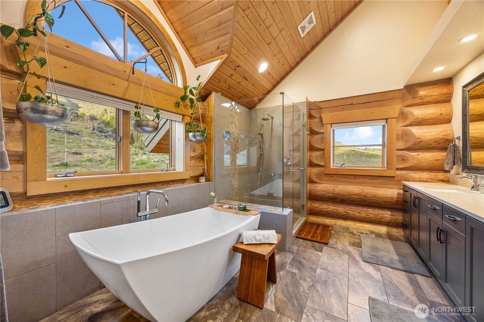 Manson, Washington, 98831, United States, ,7 BathroomsBathrooms,Residential,Active,1788504