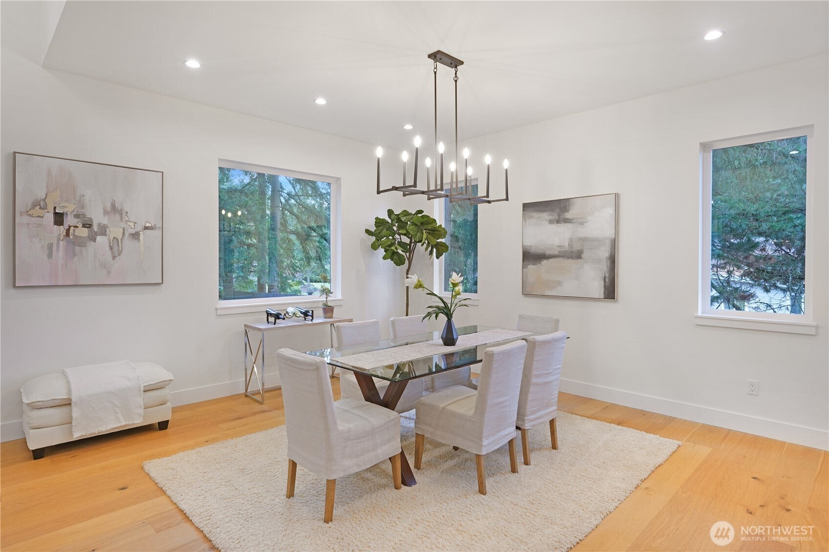 Kirkland, Washington, 98033, United States, 6 Bedrooms Bedrooms, ,7 BathroomsBathrooms,Residential,Active,2008735