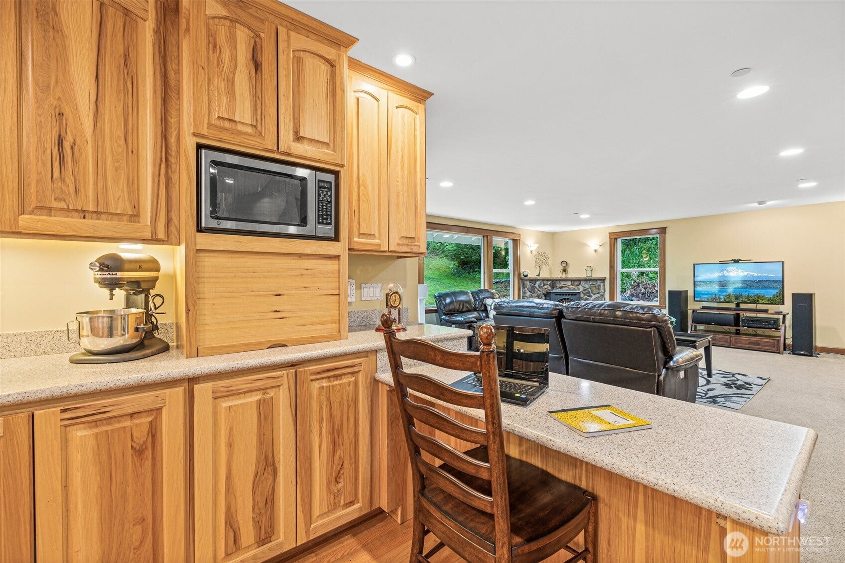 Kent, Washington, 98042, United States, 4 Bedrooms Bedrooms, ,4 BathroomsBathrooms,Residential,Active,1908132