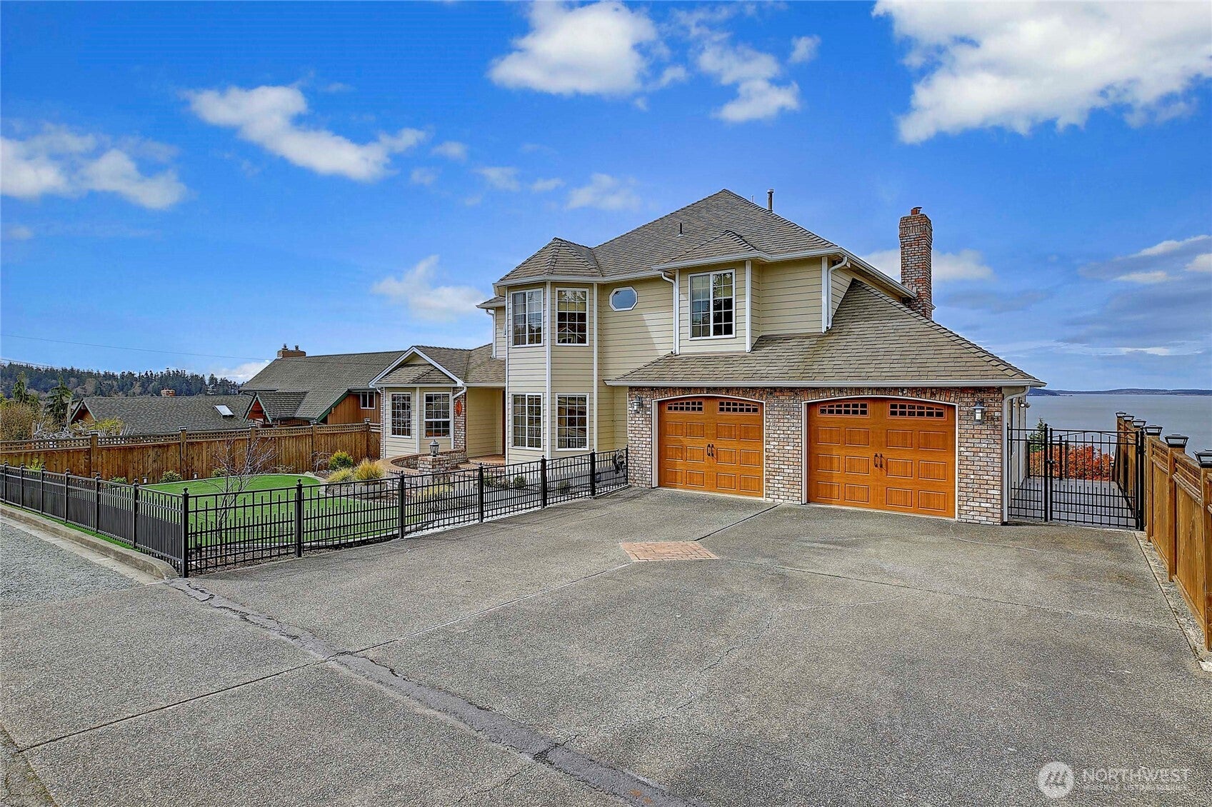 Camano Island, Washington, 98282, United States, 4 Bedrooms Bedrooms, ,3 BathroomsBathrooms,Residential,Active,1973528