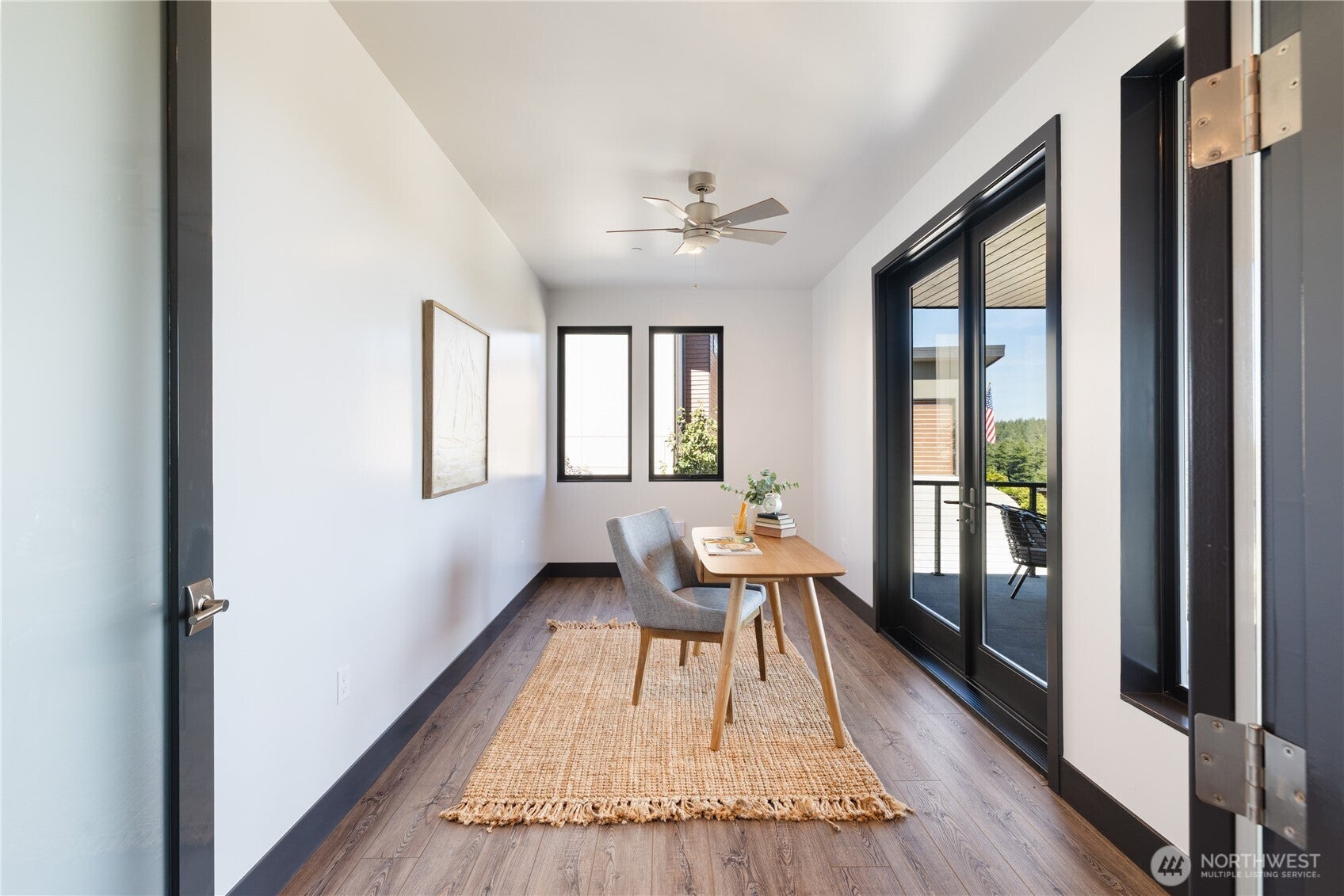 Anacortes, Washington, 98221, United States, 3 Bedrooms Bedrooms, ,3 BathroomsBathrooms,Residential,Active,2007203