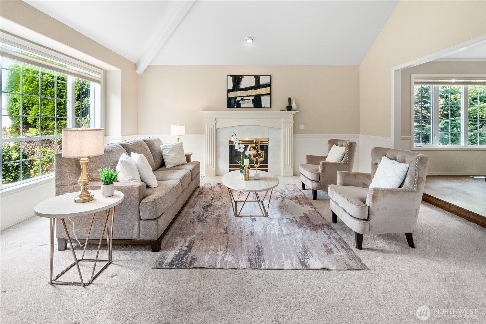 Issaquah, Washington, 98027, United States, 4 Bedrooms Bedrooms, ,2 BathroomsBathrooms,Residential,Active,1914844