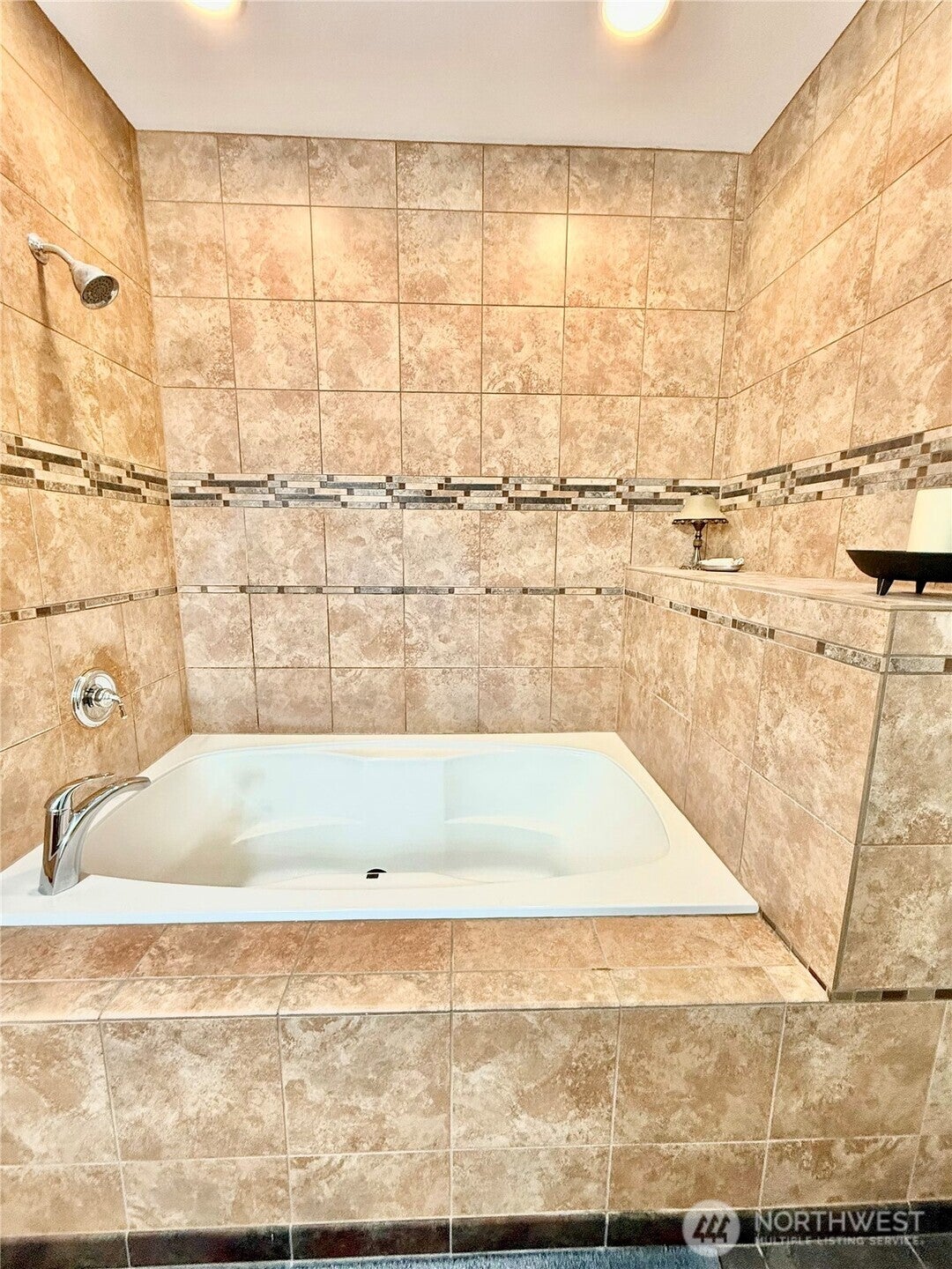 Okanogan, Washington, 98840, United States, ,3 BathroomsBathrooms,Residential,Active,1791216