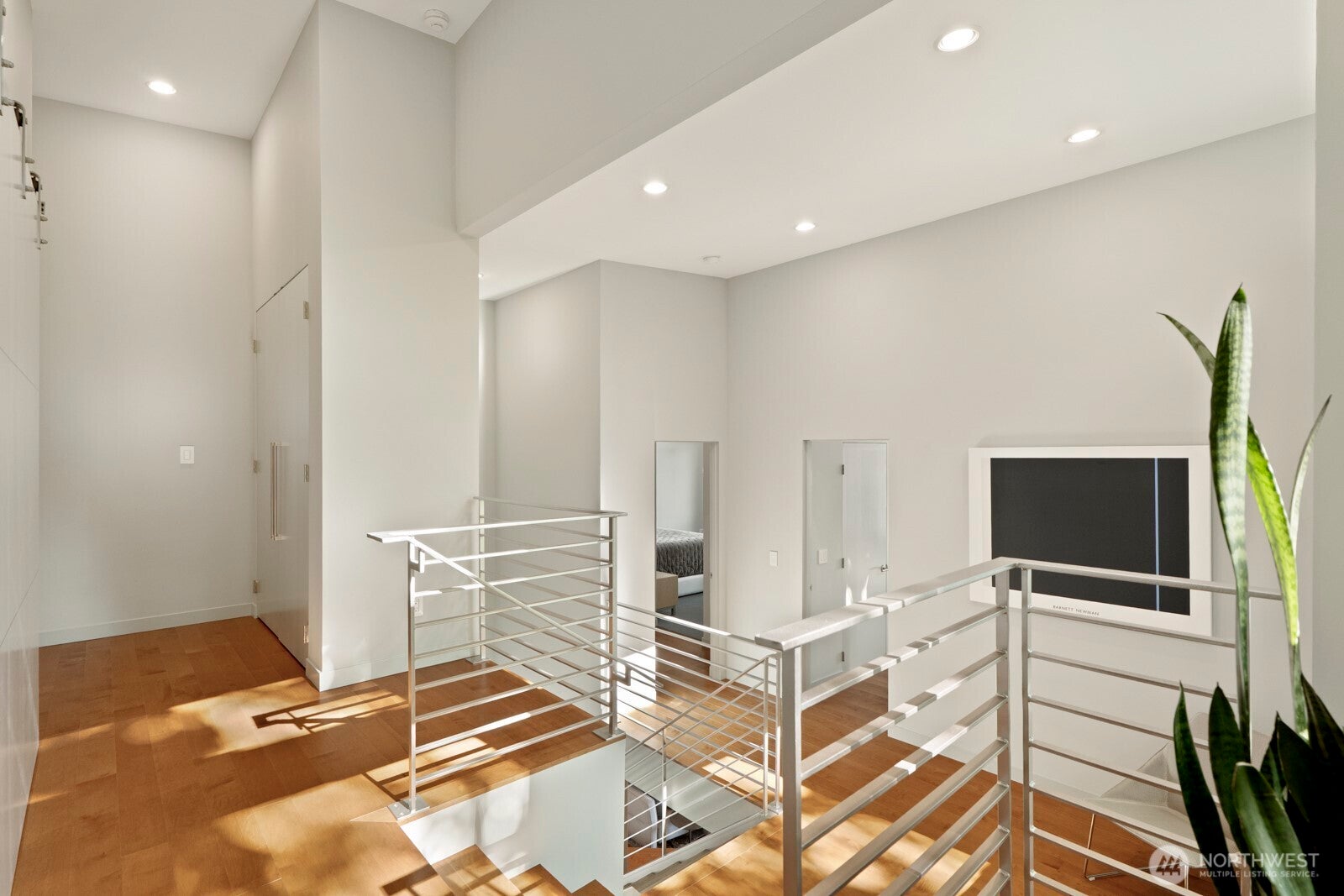 Bellevue, Washington, 98008, United States, 4 Bedrooms Bedrooms, ,5 BathroomsBathrooms,Residential,Active,1960111