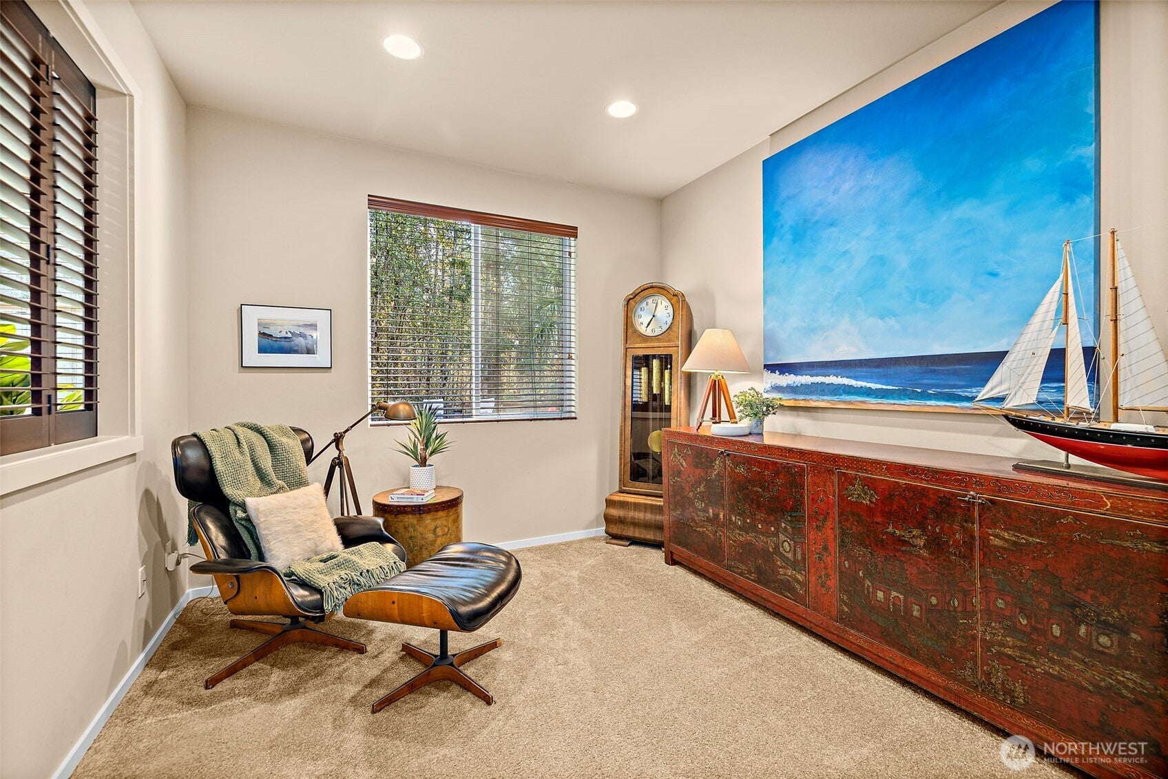 Snoqualmie, Washington, 98065, United States, 5 Bedrooms Bedrooms, ,3 BathroomsBathrooms,Residential,Active,1990623