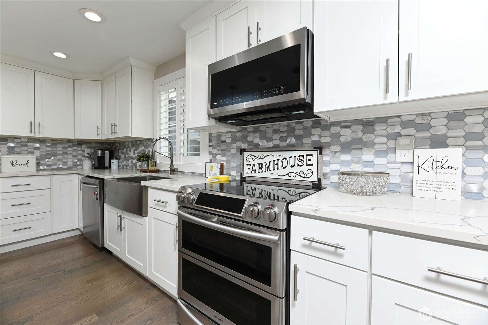 Monroe, Washington, 98272, United States, 4 Bedrooms Bedrooms, ,3 BathroomsBathrooms,Residential,Active,1905465