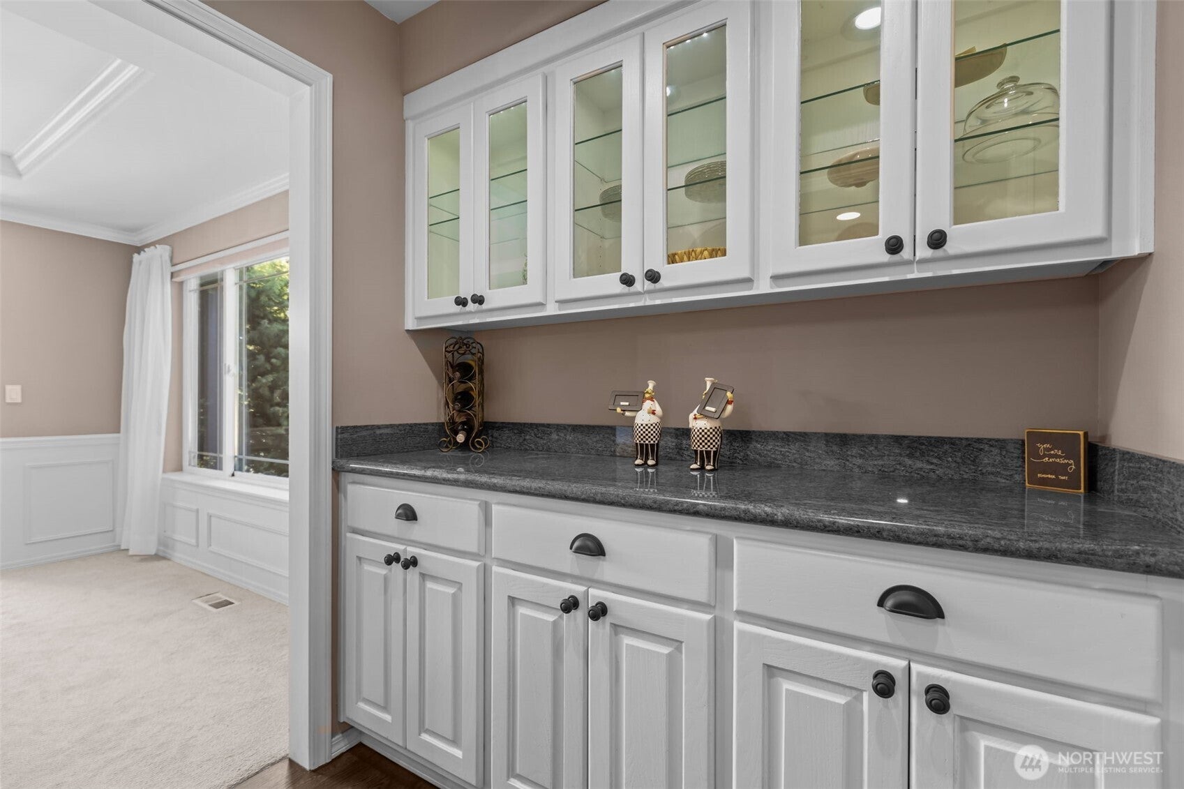 Snohomish, Washington, 98290, United States, 4 Bedrooms Bedrooms, ,3 BathroomsBathrooms,Residential,Active,1960119