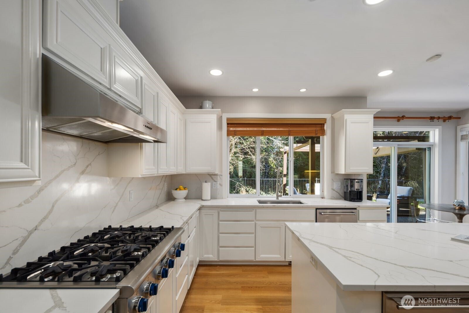 Mill Creek, Washington, 98012, United States, 4 Bedrooms Bedrooms, ,4 BathroomsBathrooms,Residential,Active,2017884