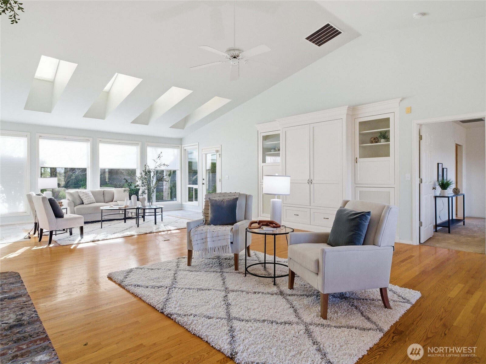 Olympia, Washington, 98513, United States, 3 Bedrooms Bedrooms, ,2 BathroomsBathrooms,Residential,Active,2007016