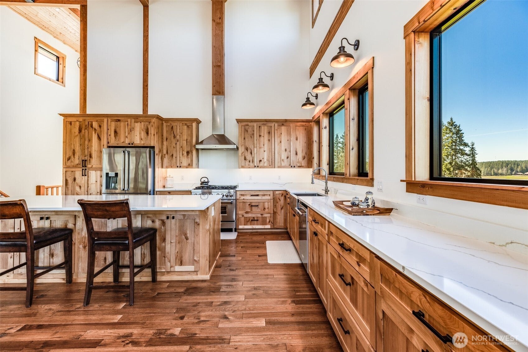 Eatonville, Washington, 98328, United States, 3 Bedrooms Bedrooms, ,3 BathroomsBathrooms,Residential,Active,1798196