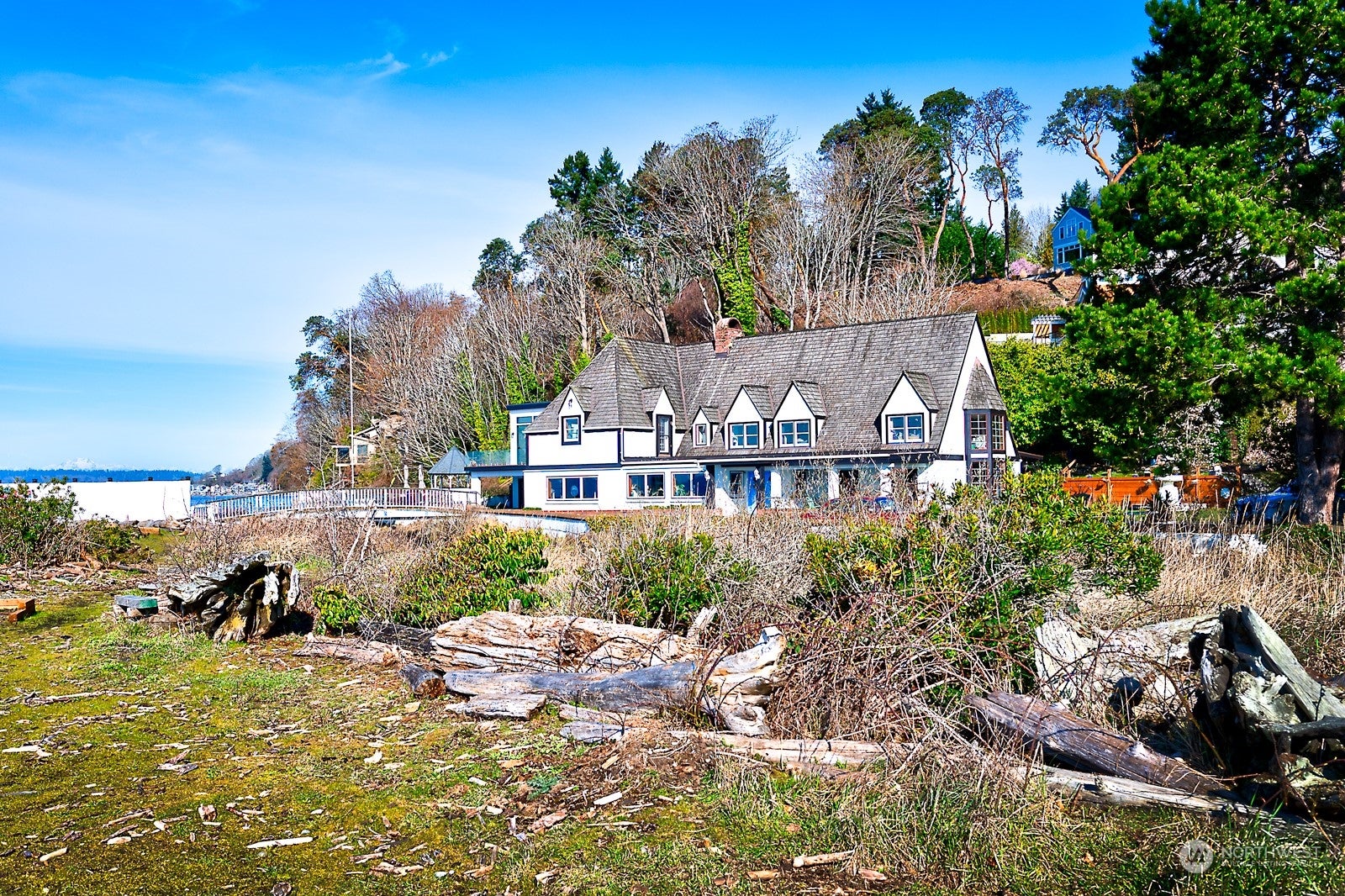 Burien, Washington, 98166, United States, ,5 BathroomsBathrooms,Residential,Pending,1702630