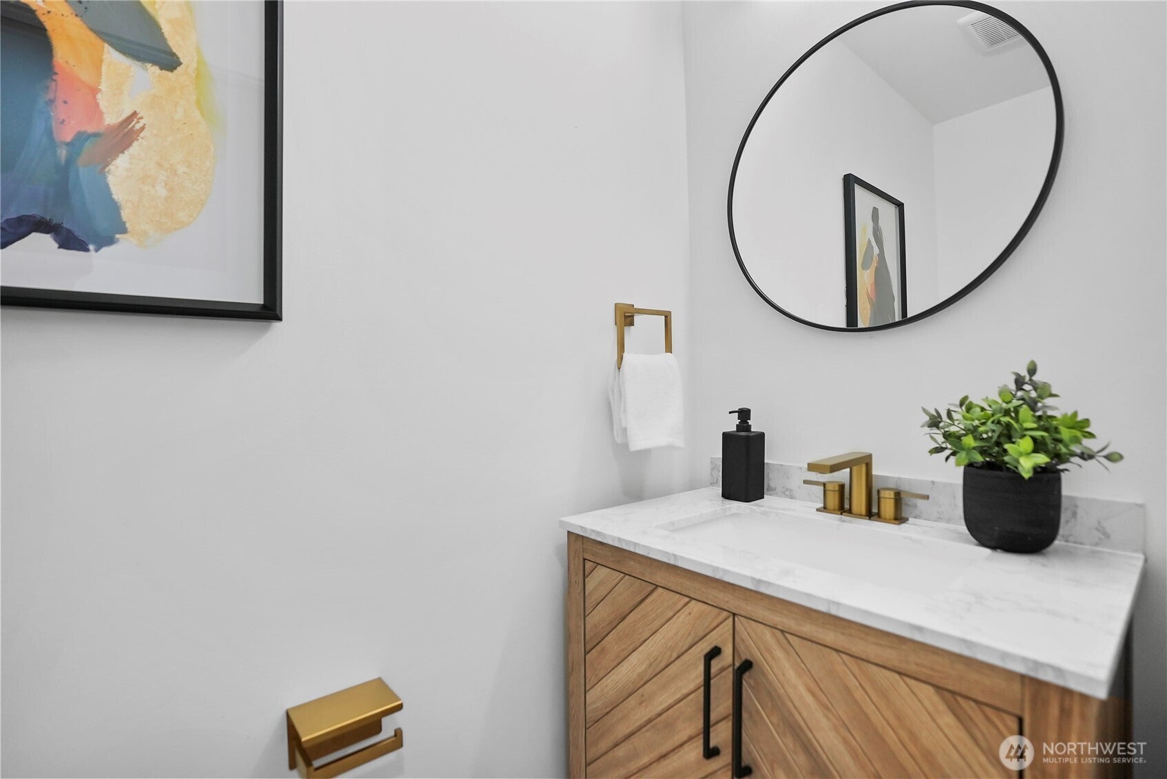 Bellevue, Washington, 98006, United States, ,3 BathroomsBathrooms,Residential,Active,1799359