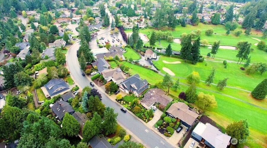 Redmond, Washington, 98052, United States, 4 Bedrooms Bedrooms, ,3 BathroomsBathrooms,Residential,Active,1863316