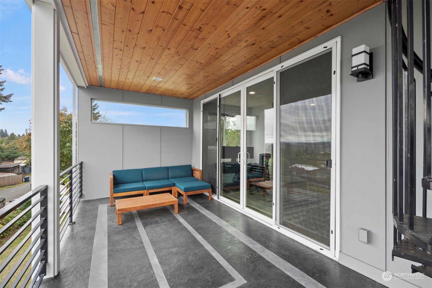 Seattle, Washington, 98178, United States, ,7 BathroomsBathrooms,Residential,Active,1702986