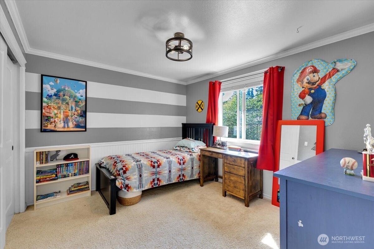 Snohomish, Washington, 98296, United States, 4 Bedrooms Bedrooms, ,4 BathroomsBathrooms,Residential,Active,1914620