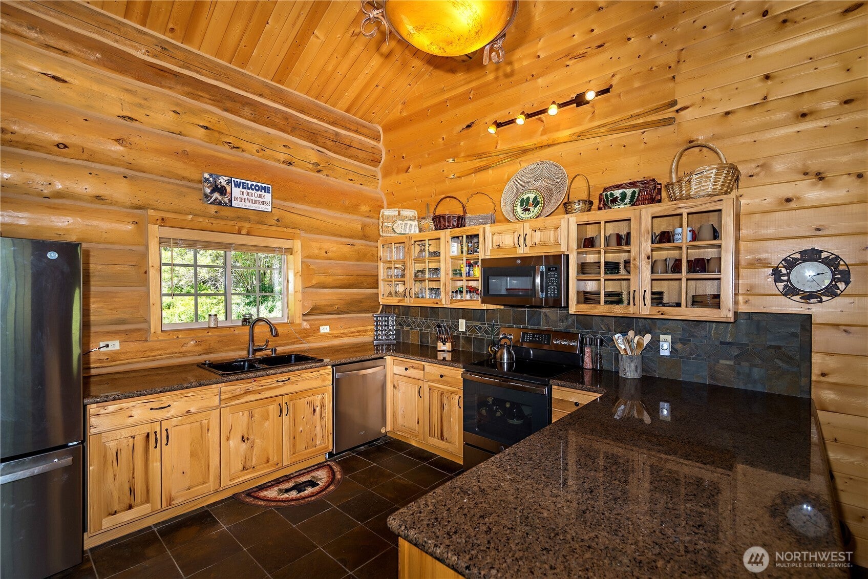 Lake Wenatchee, Washington, 98826, United States, 3 Bedrooms Bedrooms, ,2 BathroomsBathrooms,Residential,Active,1841328