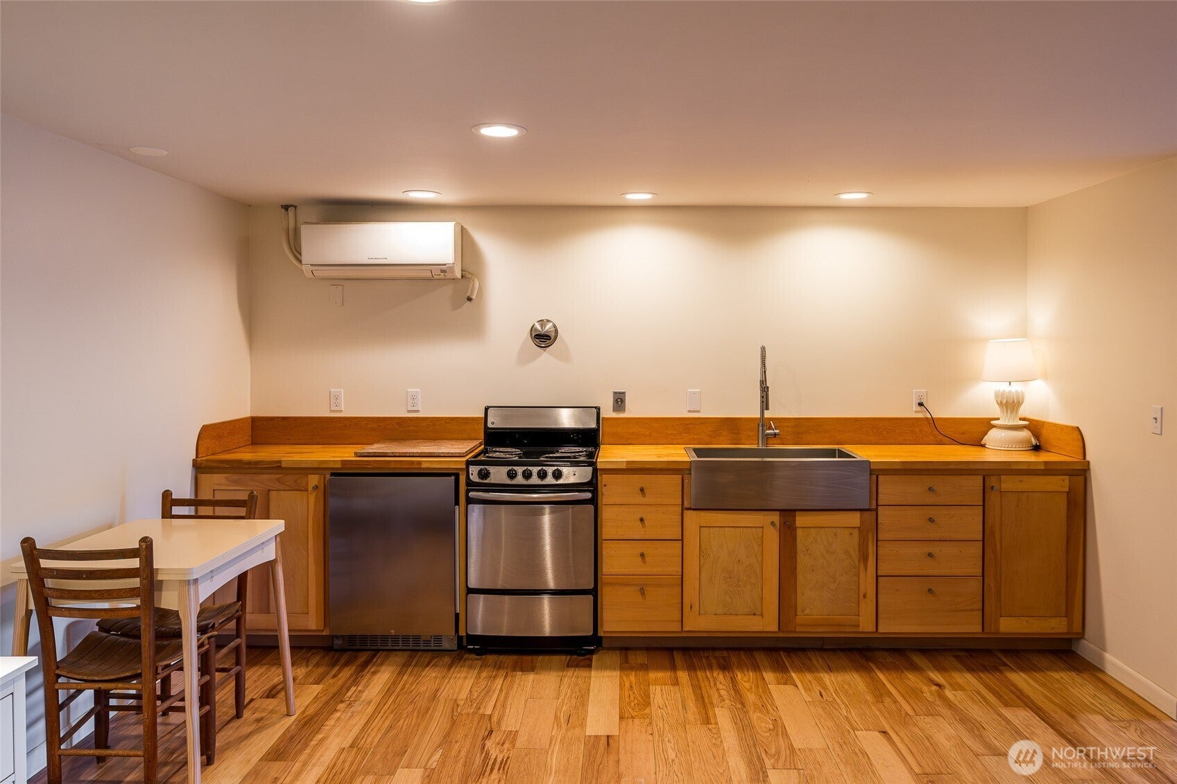 Orcas Island, Washington, 98245, United States, 3 Bedrooms Bedrooms, ,1 BathroomBathrooms,Residential,Active,1903202
