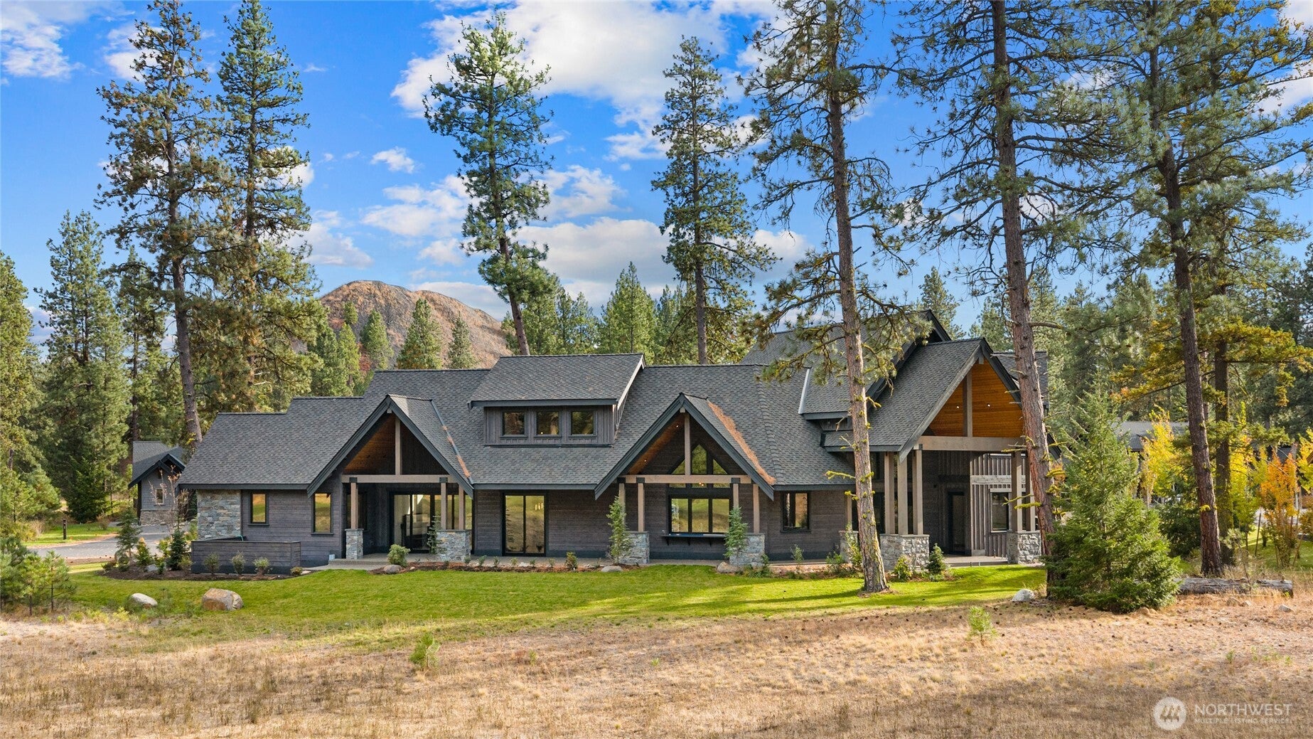 Cle Elum, Washington, 98922, United States, 5 Bedrooms Bedrooms, ,6 BathroomsBathrooms,Residential,Active,2012925