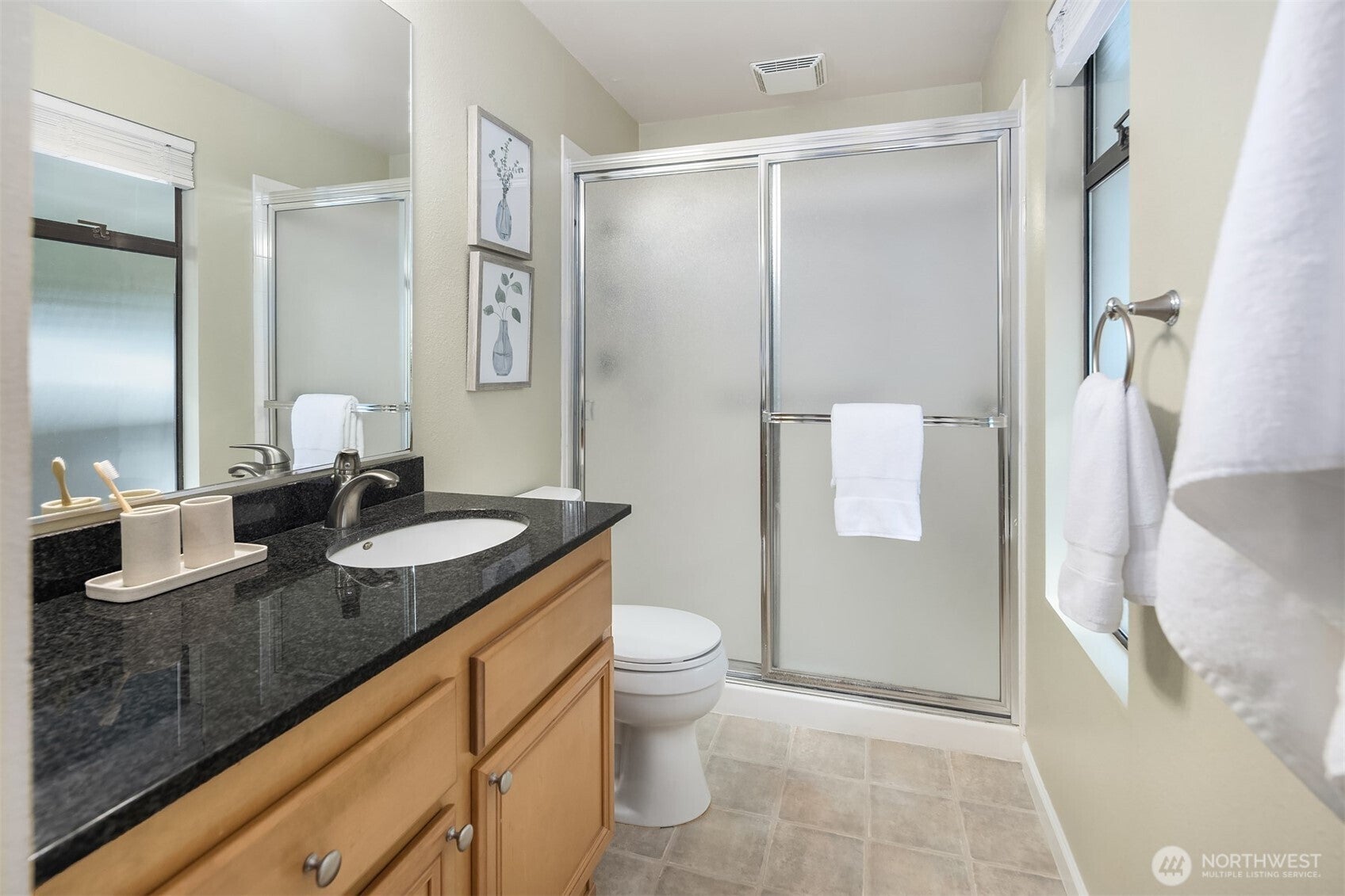Redmond, Washington, 98052, United States, 3 Bedrooms Bedrooms, ,3 BathroomsBathrooms,Residential,Active,1953712
