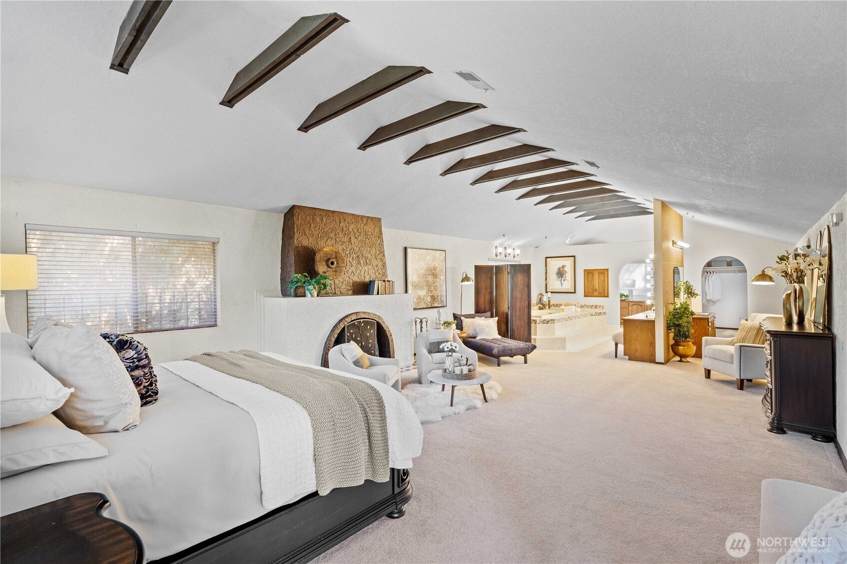 Auburn, Washington, 98092, United States, 3 Bedrooms Bedrooms, ,4 BathroomsBathrooms,Residential,Active,2011442